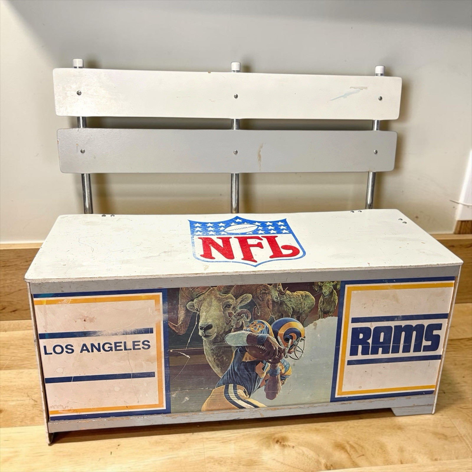 Vintage Los Angeles Rams NFL Storage Bench Toy Box Seat 32in Football