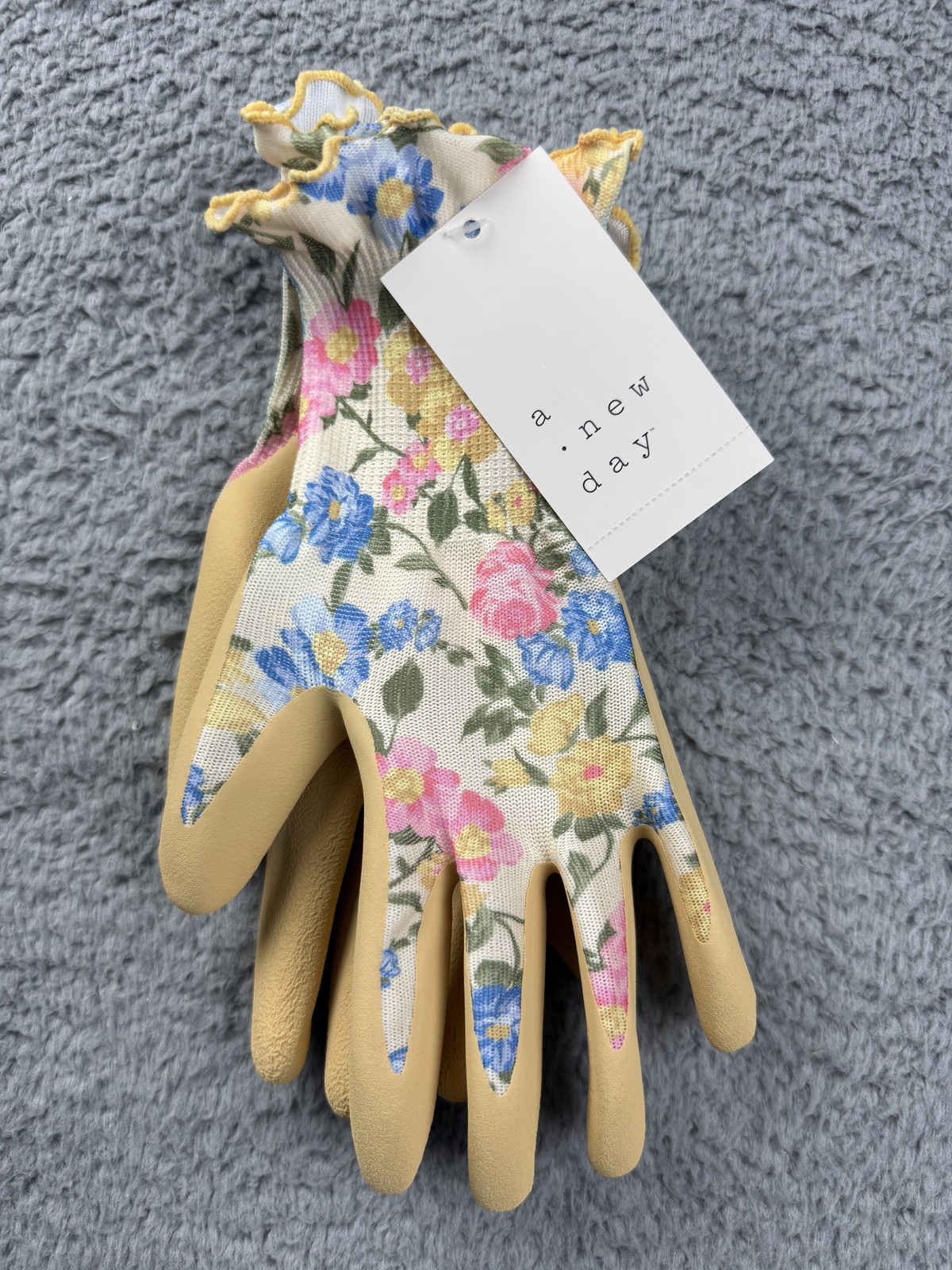 A New Day Garden Gloves Womens Small Medium Floral Print Ruffle Cuff Sustainable