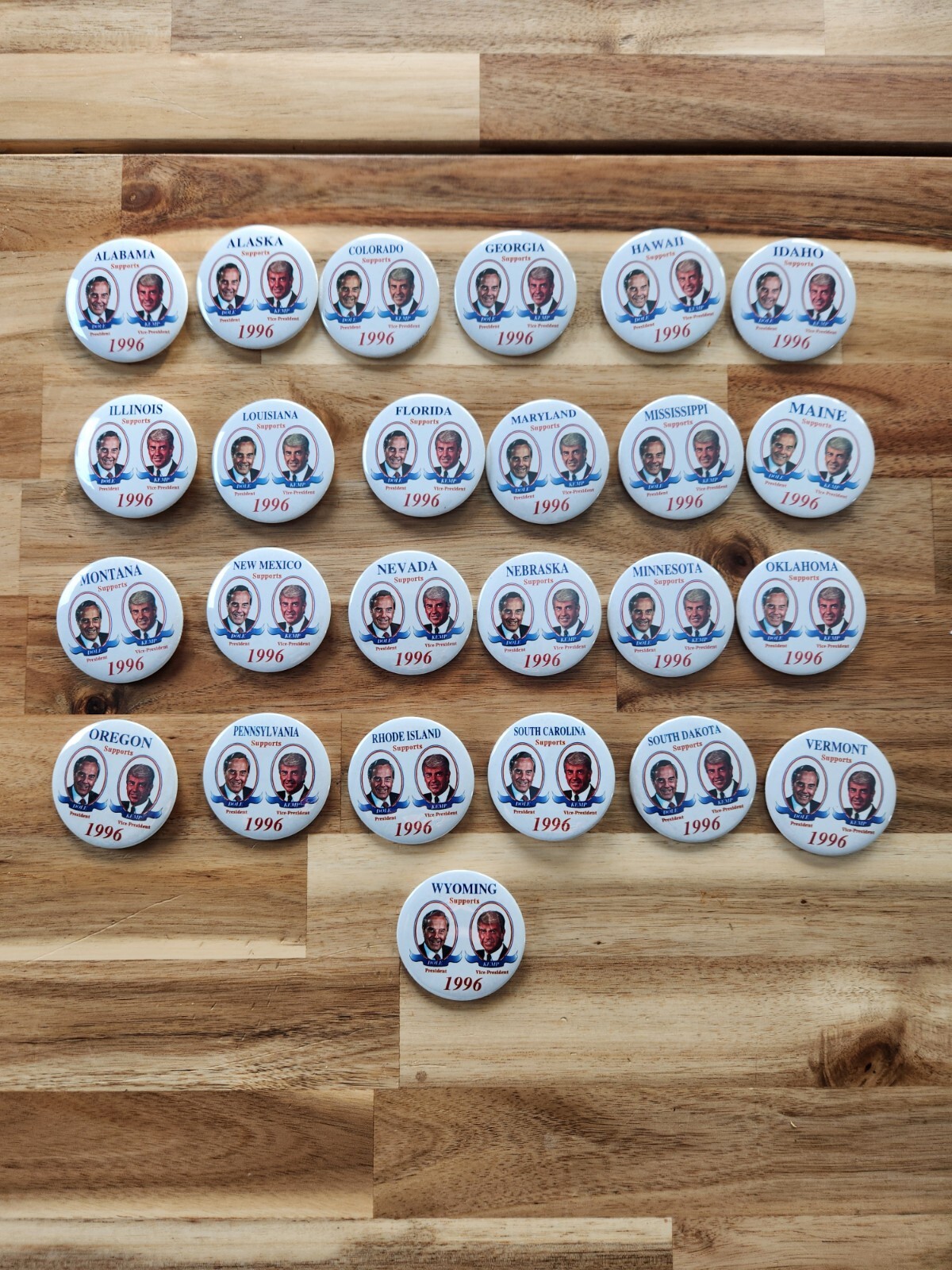 Lot of 25 Dole Kemp jugates different states jugate pinback button pin