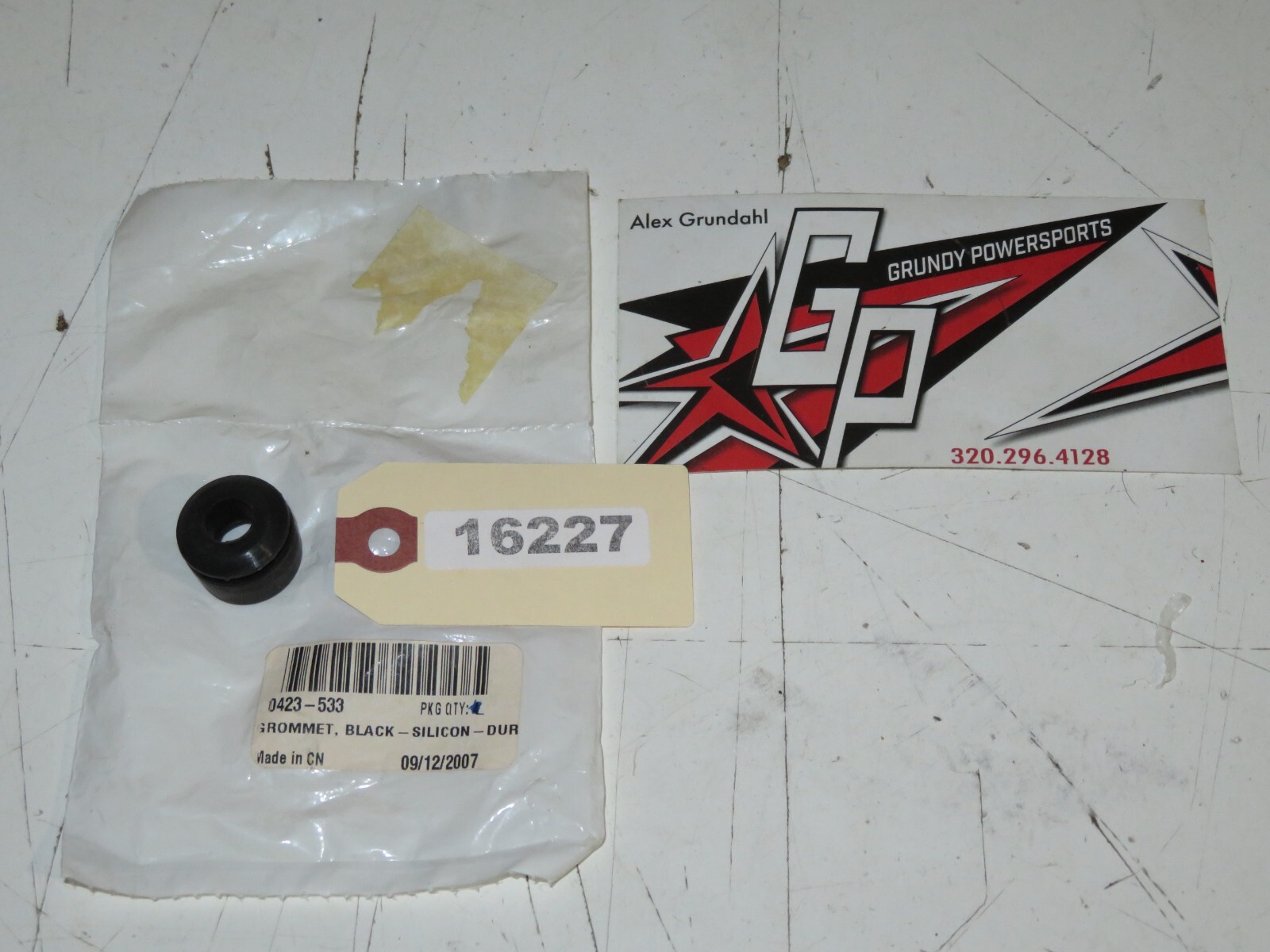Arctic Cat -New OEM Black Silicone Grommet Qty 1	0423-533