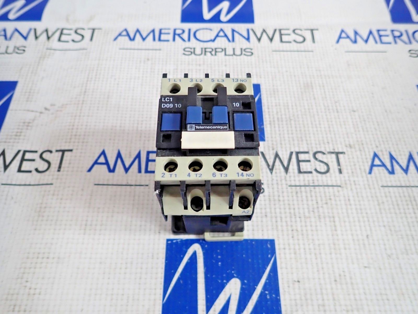 TELEMECANIQUE LC1 D0910 CONTACTOR 20A 120V 60Hz