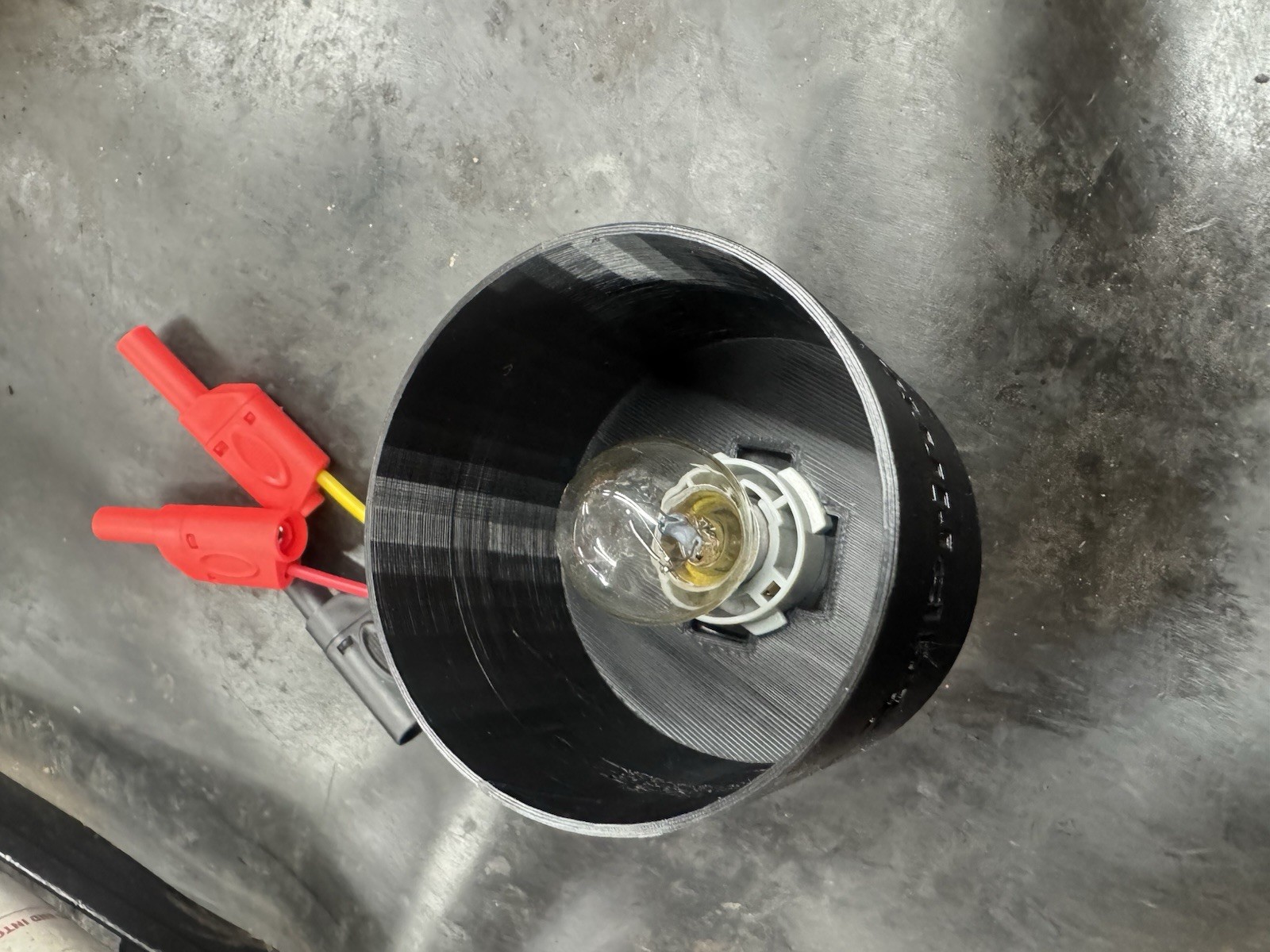 Diagnostic Load Test Light with Banana Connectors And 3d Printed Socket Housing