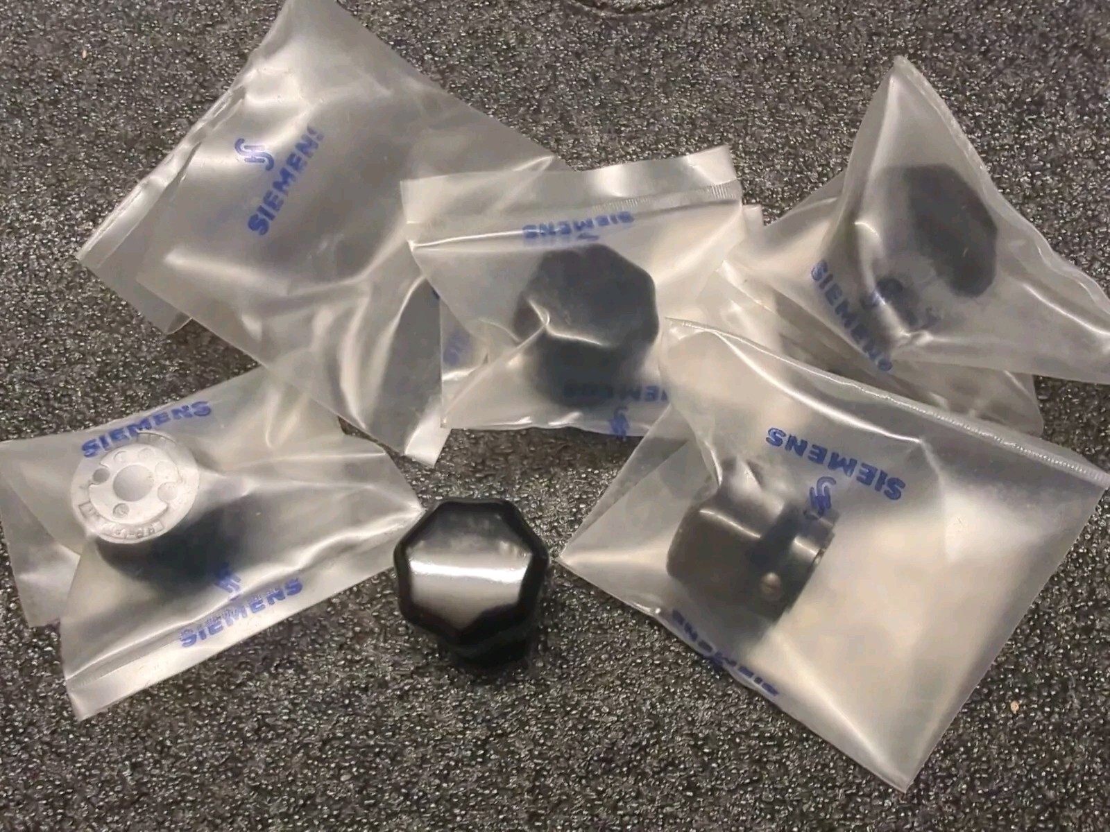 3x SIEMENS MEASURING KNOBS 6mm SWITCH STAR HANDLE HANDLE BAKELITE ORIGINAL PACKAGING NEW