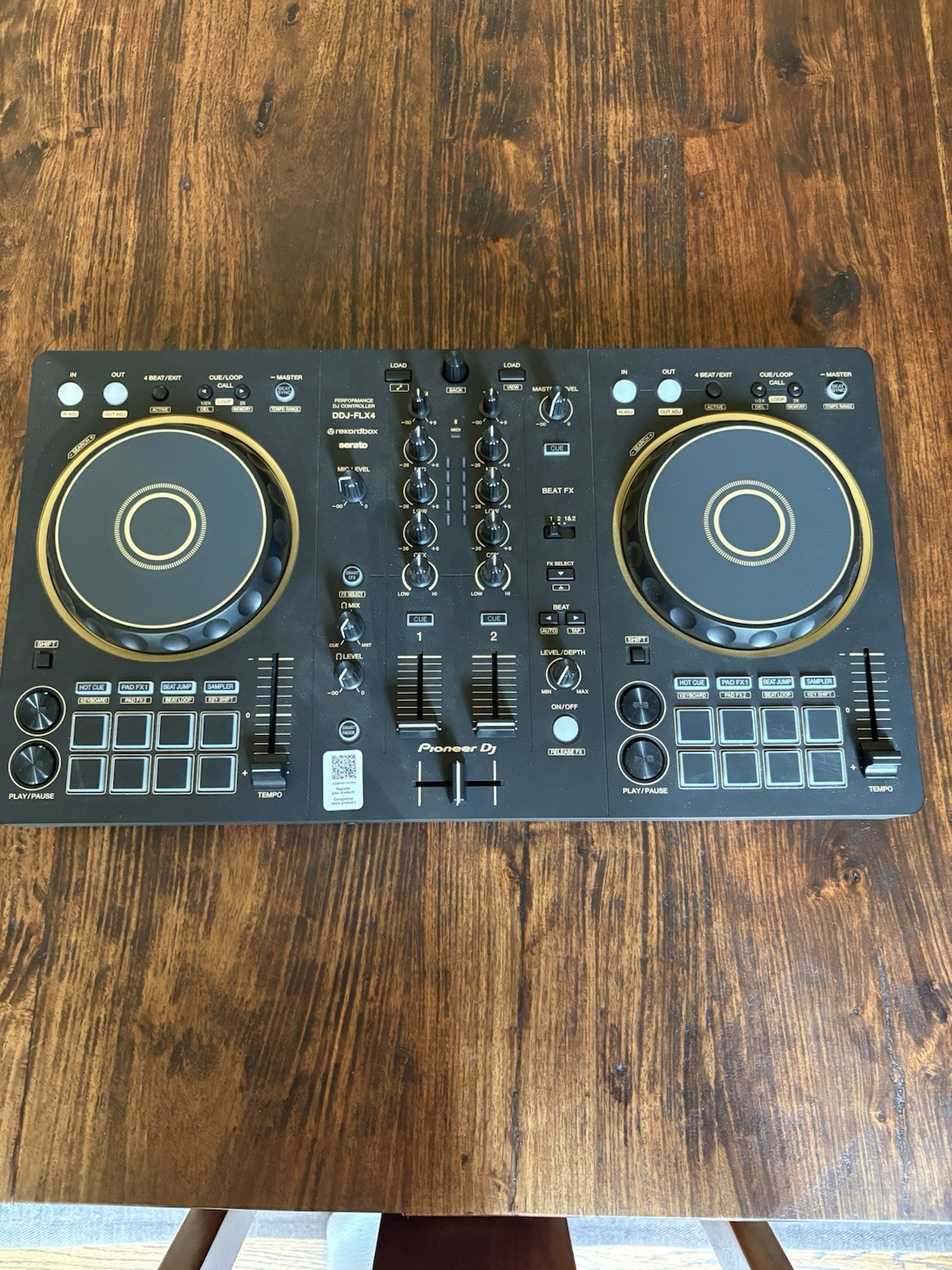 Pioneer DJ DDJ-FLX4 2-Channel DJ Controller Black/Gold