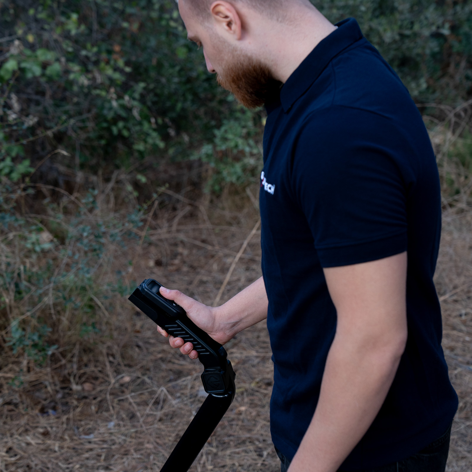 GROUNDTECH GR-4 3D Metal Detector | Deep Seeking