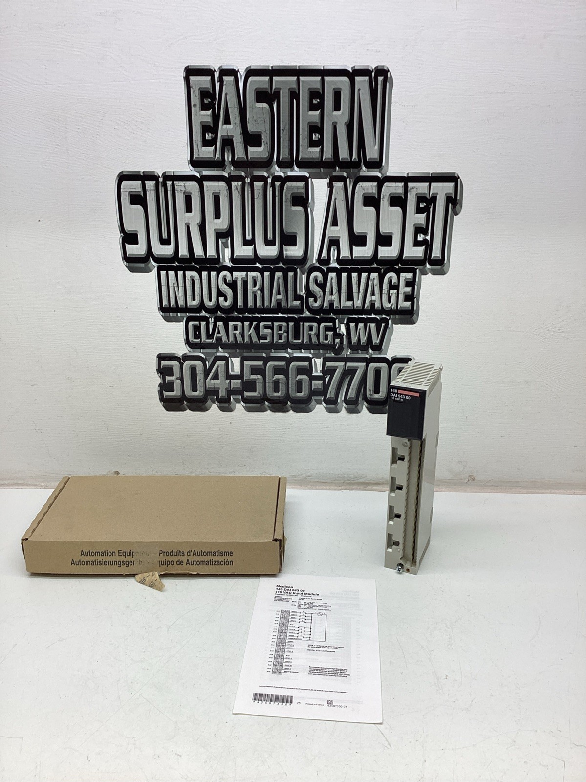 Schneider Electric 115 VAC Input Module  140DA154300 NIB