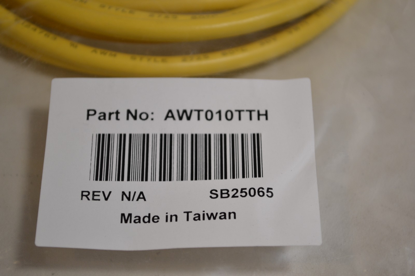 Wireless Camera Cable AWT010TTH YELLOW