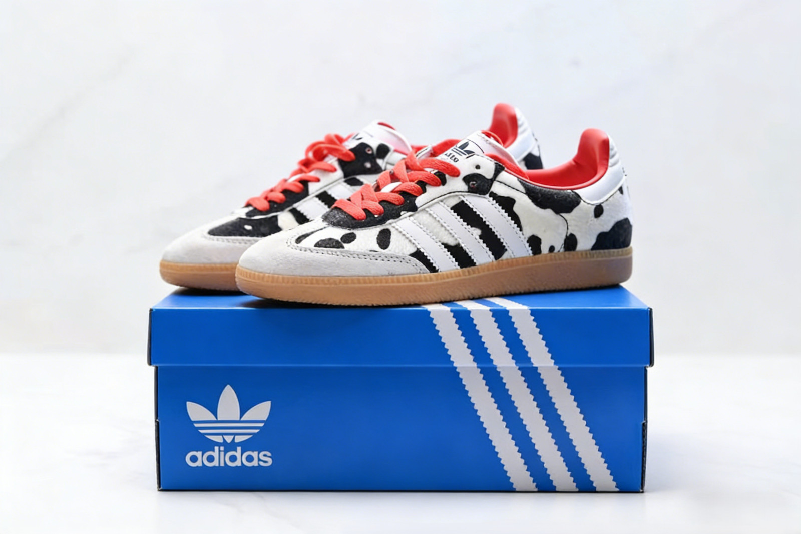 KI6956 adida s Originals Samba OG Cow Print Aurora Coffee (Women's)