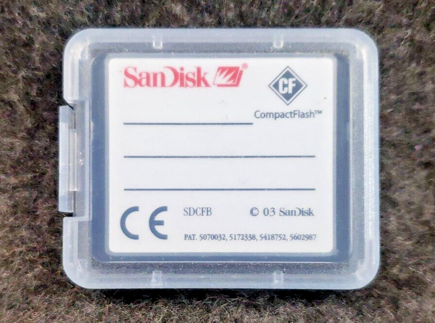 2GB SanDisk CompactFlash Memory Card 2G CF Card SDCFB-2048Genuine w/case ..(SB3)