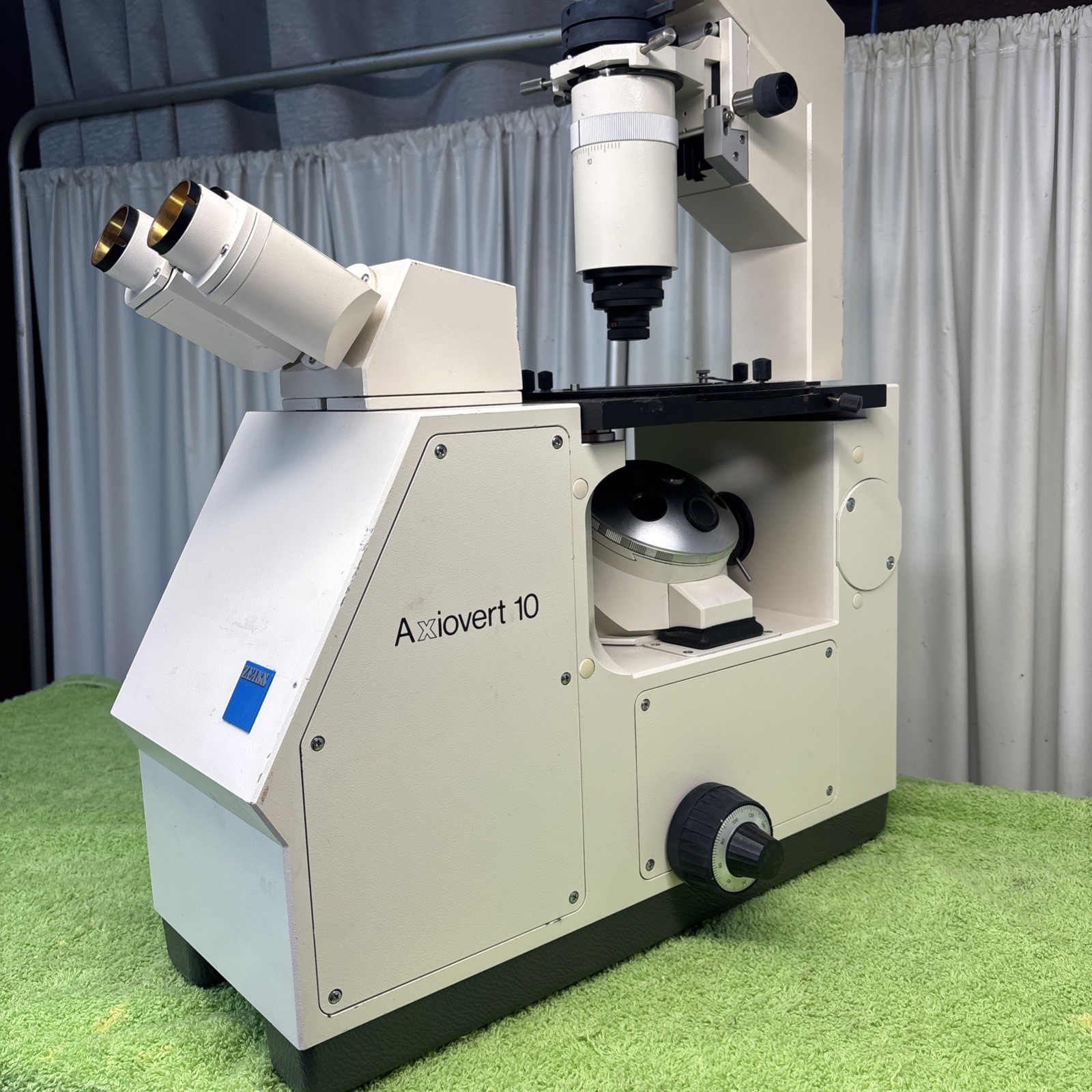 Zeiss microscope Axiovert 10 inverted phase Infinity objs