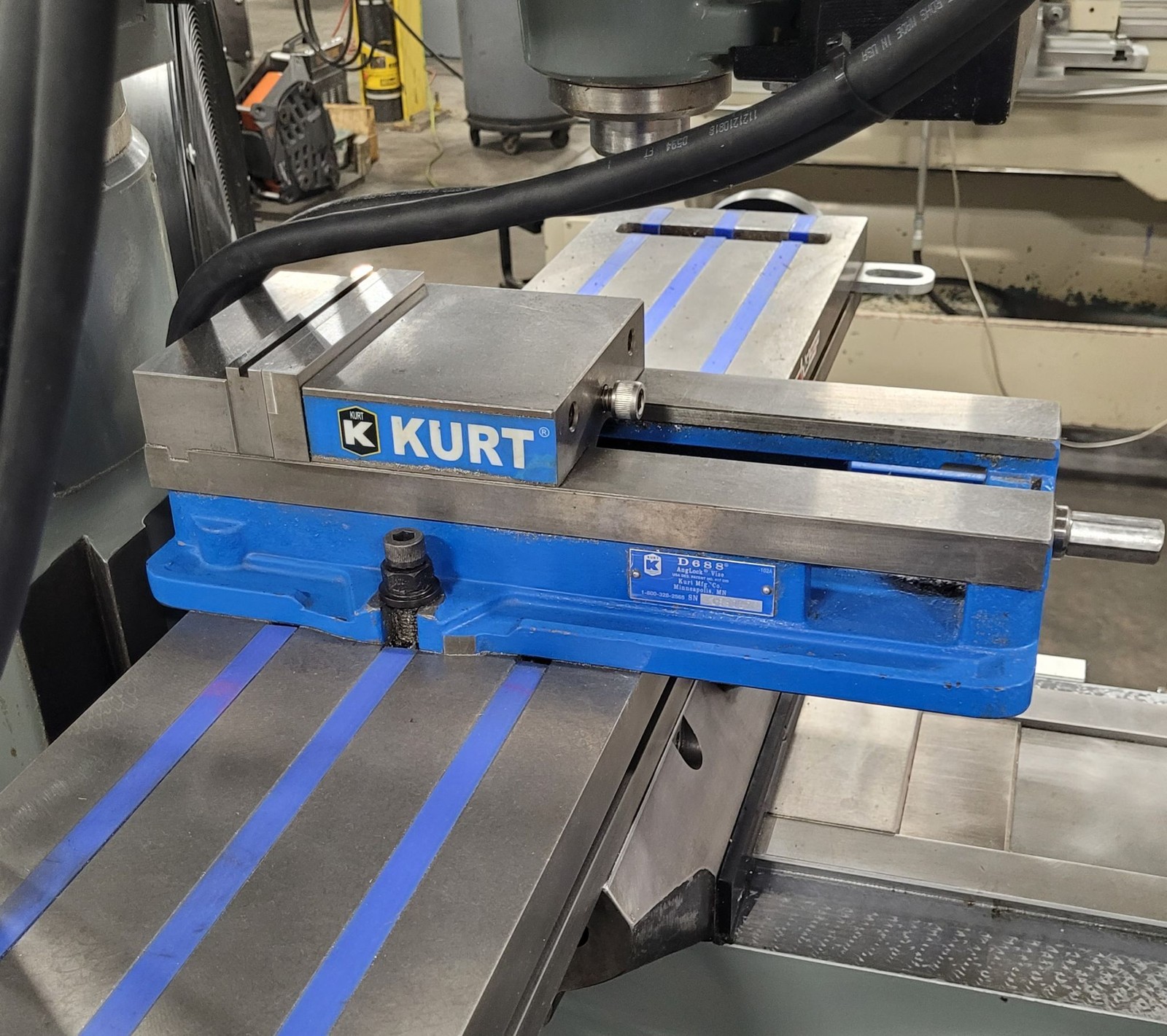 Bridgeport 3 Axis CNC Knee Mill w/AcuRite Millpwr G2 Controller