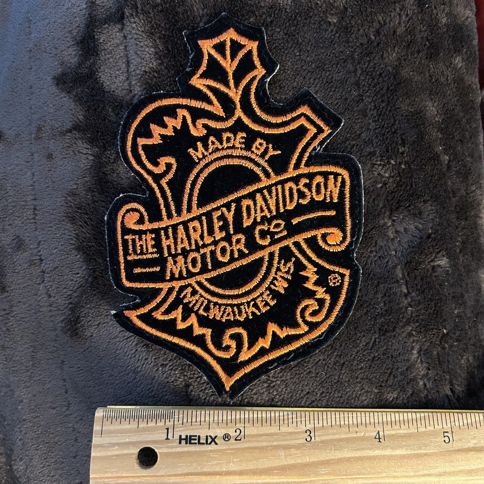 Harley Davidson Motor Co. Milwaukee Wis. Embroidered Patch Vest Cut Jacket READ