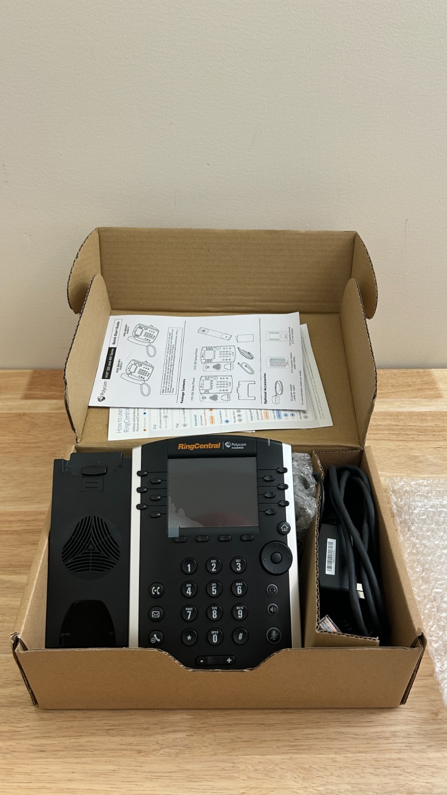 Polycom VVX 411 12-Line PoE desktop VoIP SIP Phone (2314-48450-001)