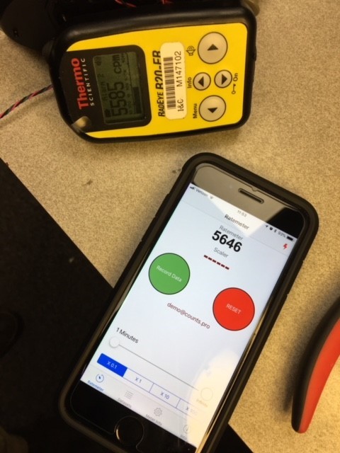 Counts.Pro  wirelessly record digital outputs of radiation detectors
