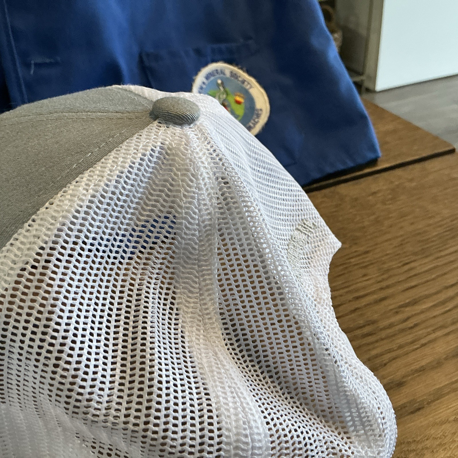 The Golf Barn Mesh Back Snap Back Hat Cap - Cashiers, NC - OSFM