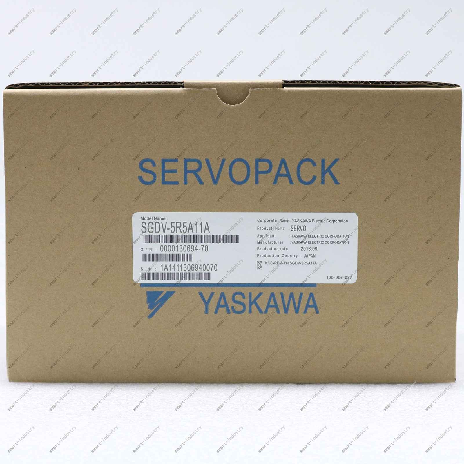 1 piece new yaskawa SGDV-5R5A11A servo drive Free ship