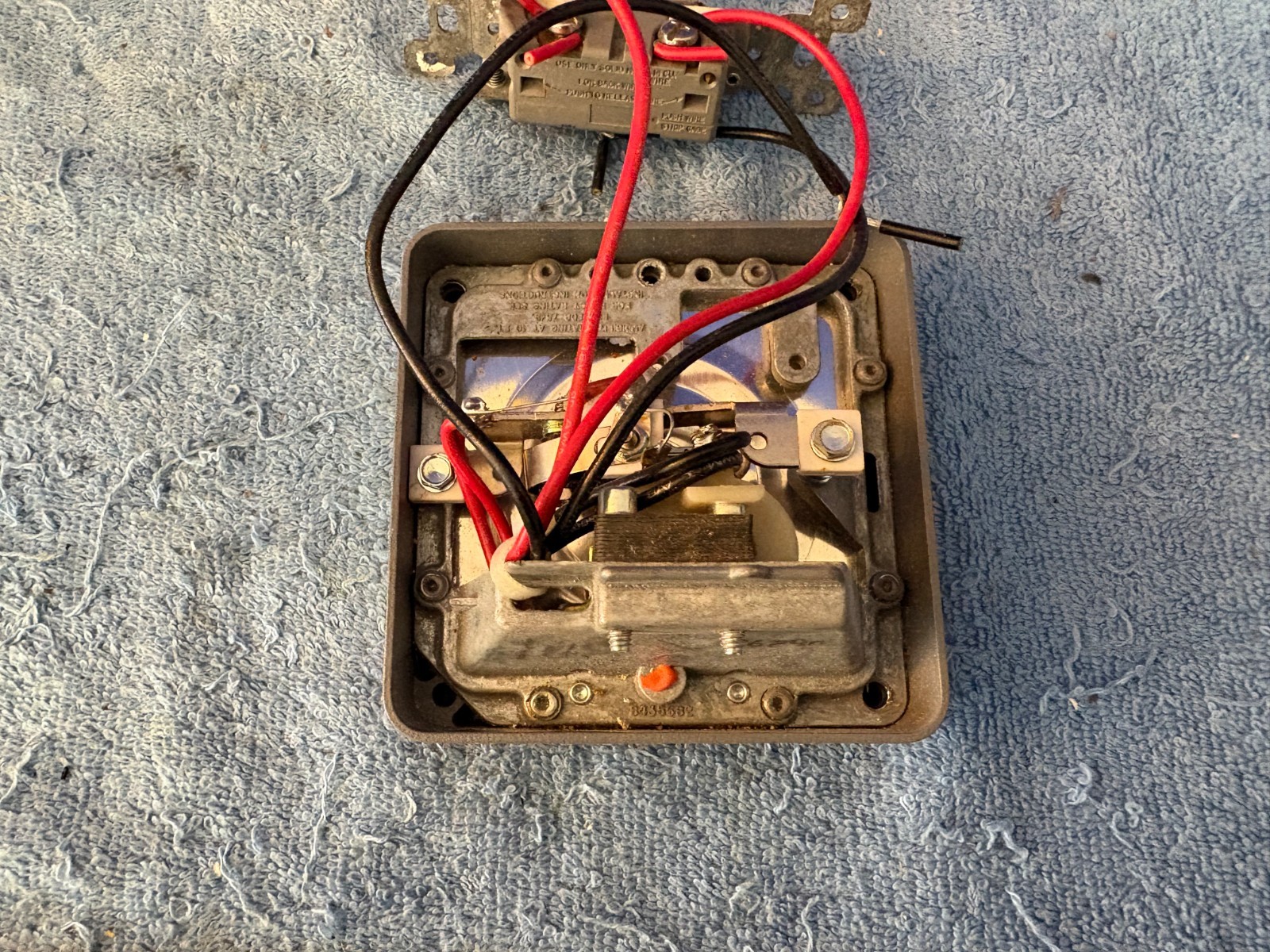Federal Vibratone Electronic Horn 450