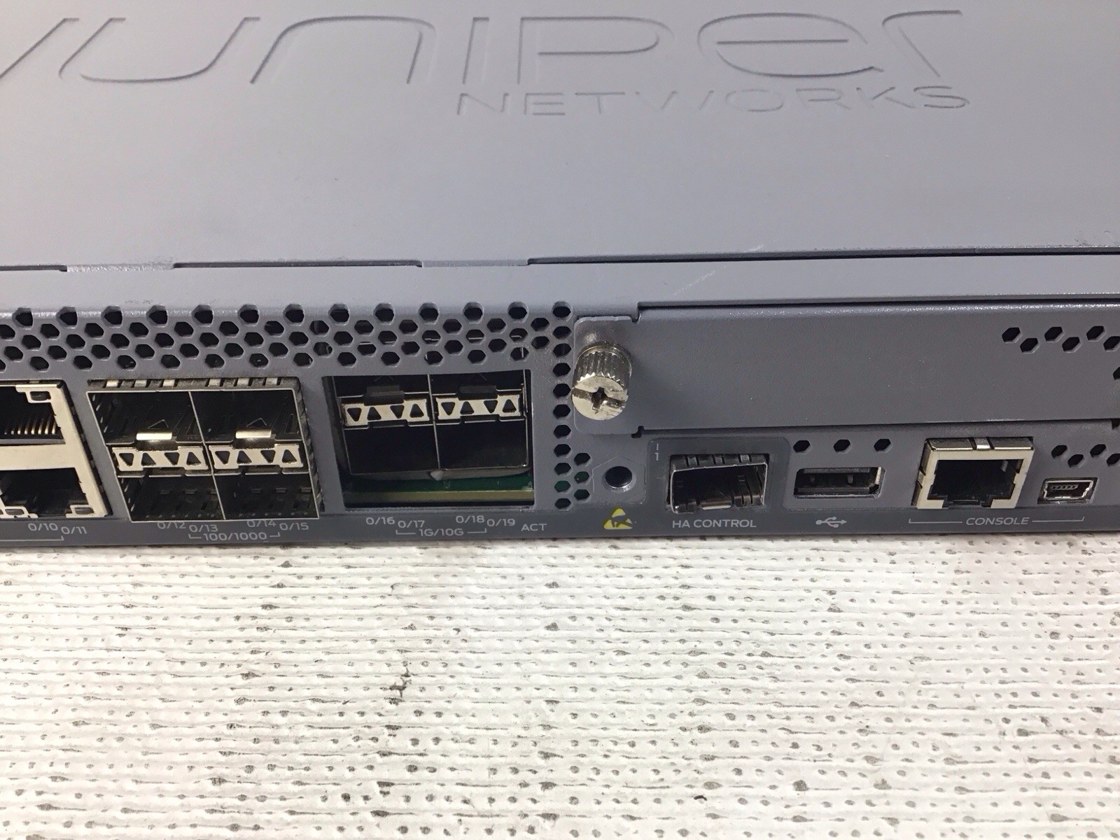 Juniper SRX1500-AC w/ 2X PSU SEE PICS