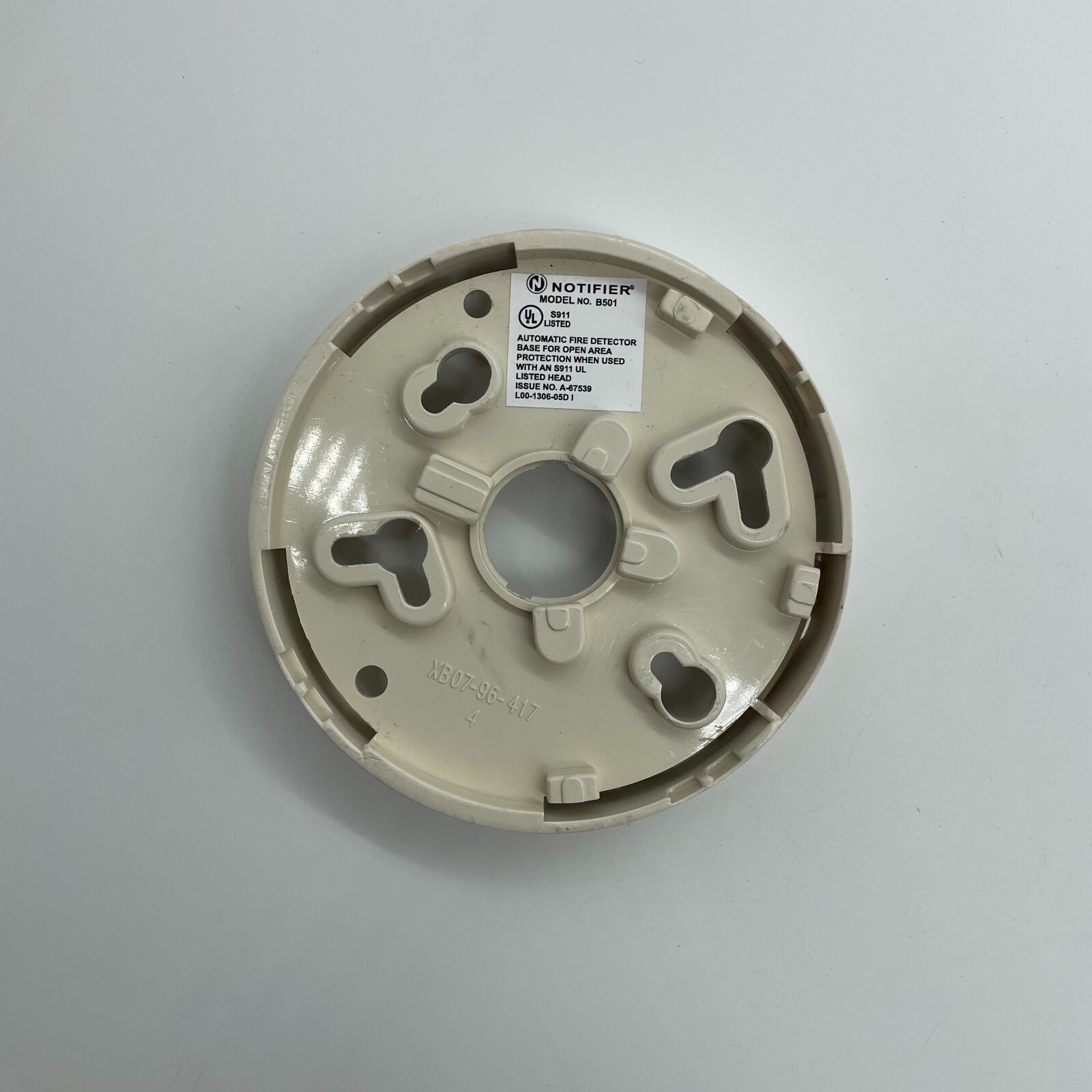 System Sensor B501 Plug-in Detector Base - Same Day Shipping (SEALED)