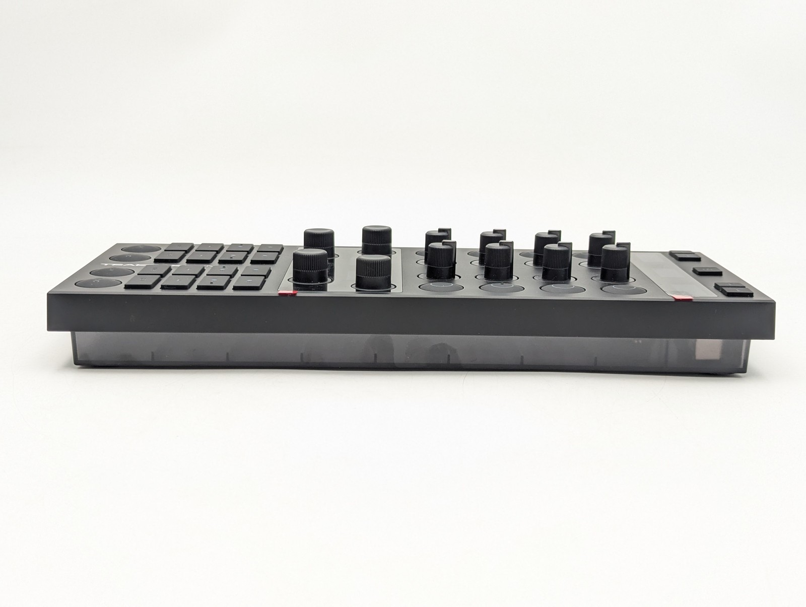 Native Instruments Traktor X1 MK3 DJ Controller Module (NI-29149) | Black