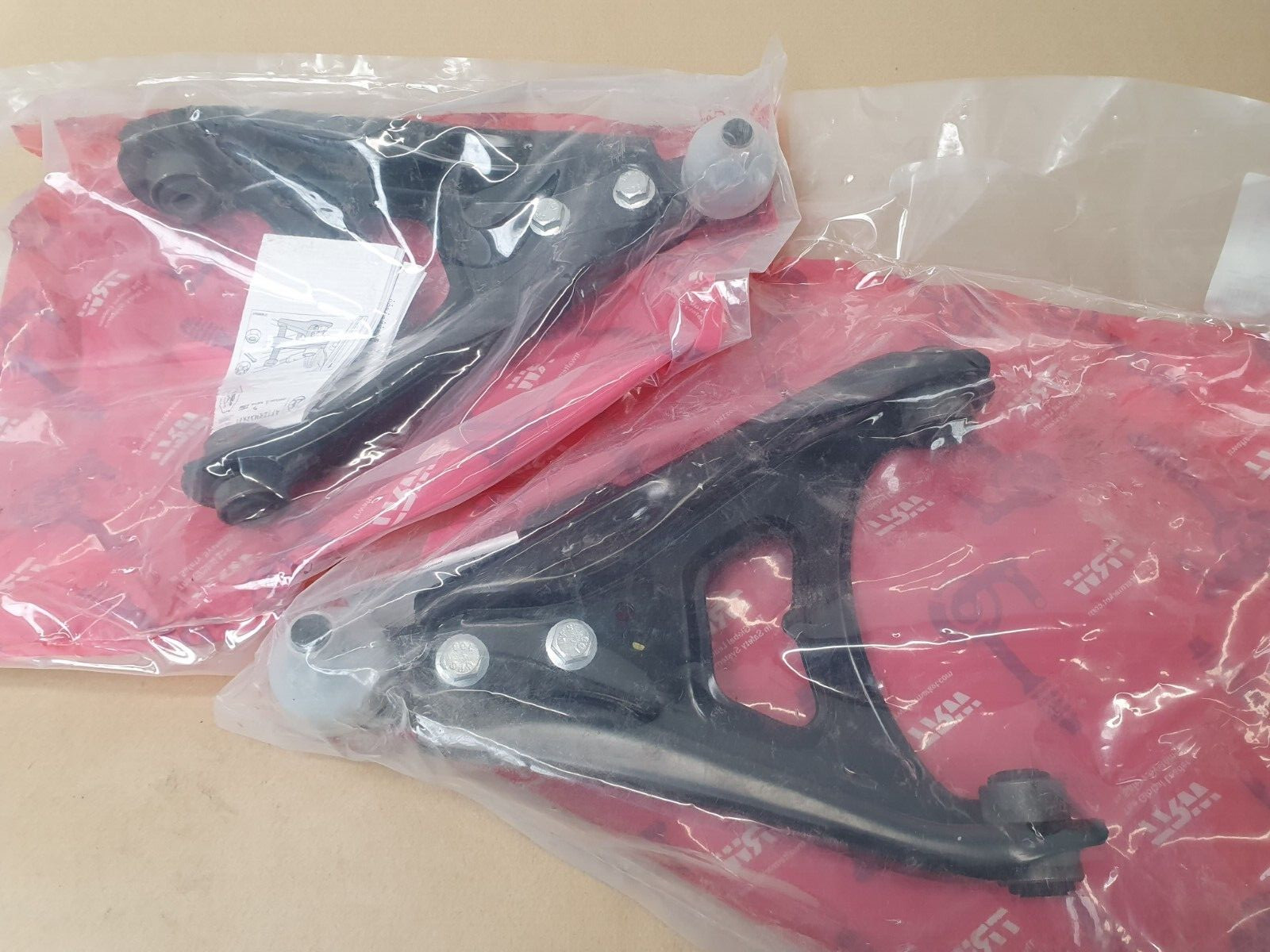 RENAULT 5 GT TURBO TRW LUCAS LOWER SUSPENSION WISH BONE WISHBONES ARMS STEERING
