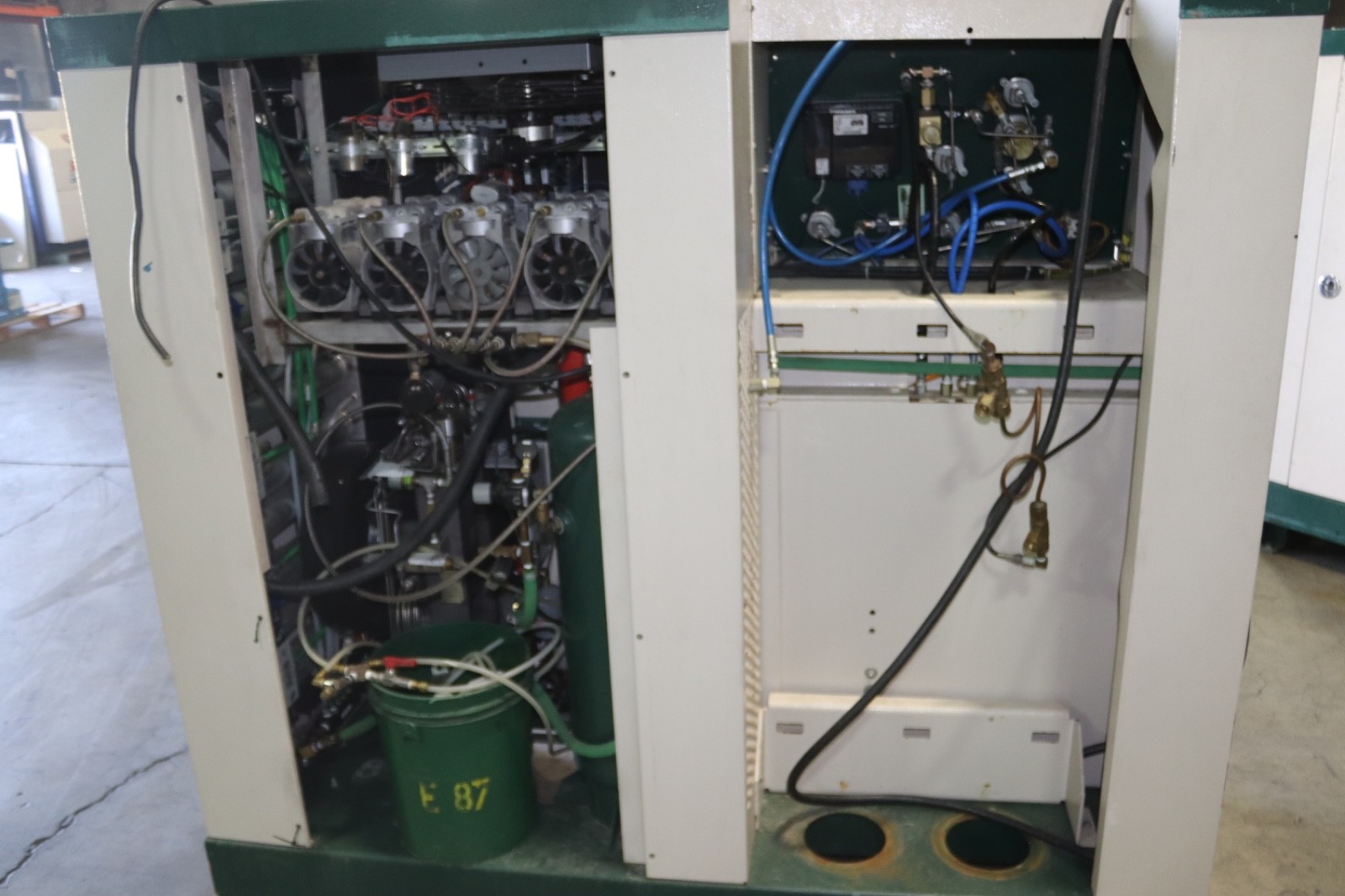 OGSI MOGS-100 BREATHING AIR Generator