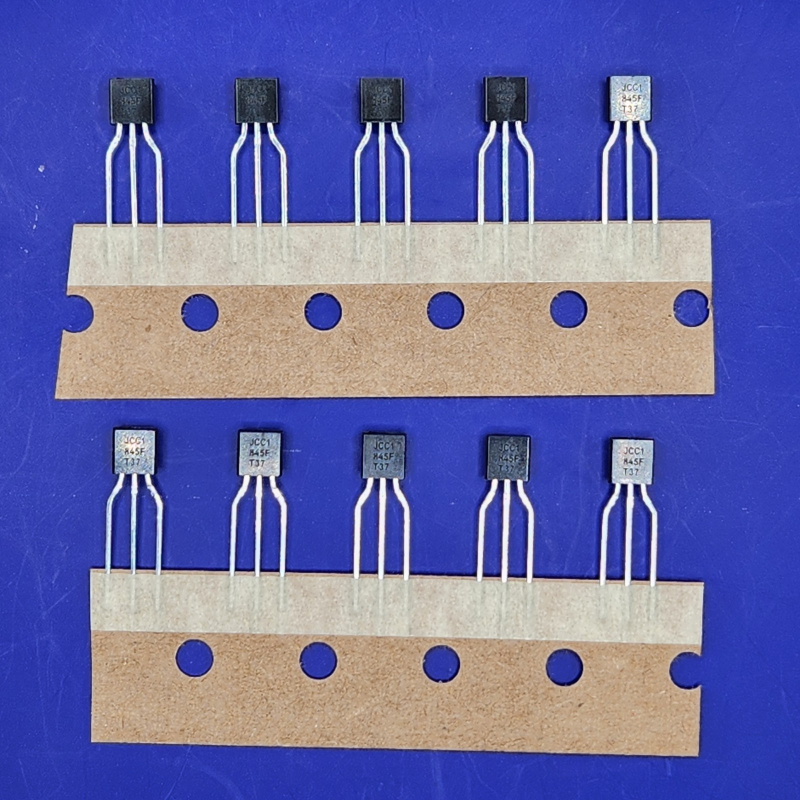 Twenty (20) GENUINE ONSEMI KSC1845FTA TRANSISTORS FASTEST FREE SHIPPING!