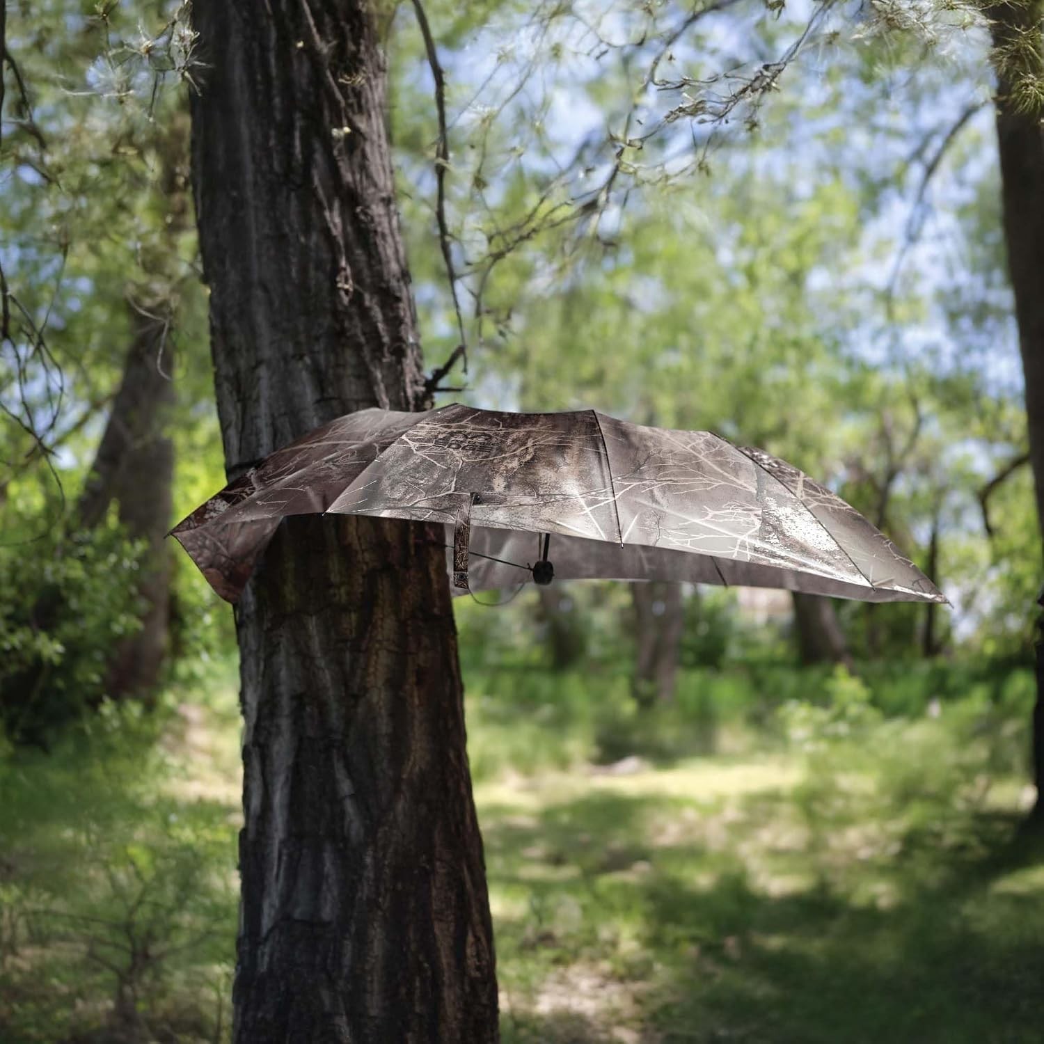 Quick-Setup 57-Inch Tree Stand Umbrella - Durable Camouflage Hunter's Shield
