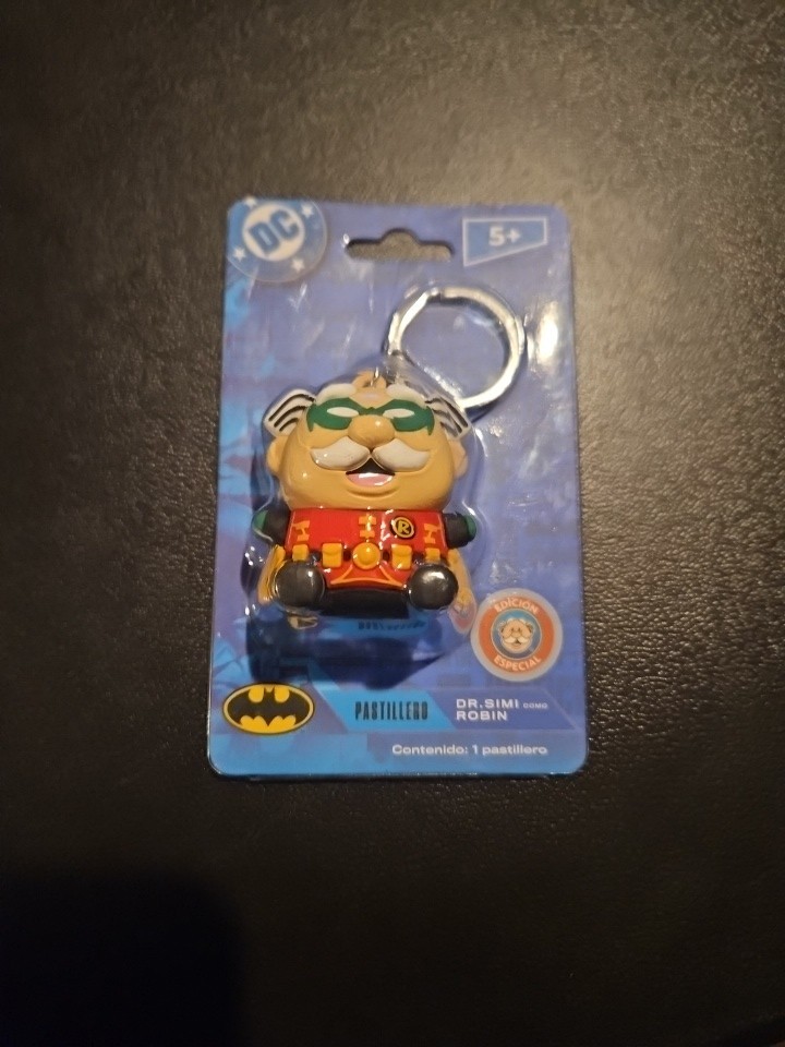 NEW~ DR SIMI DC Robin Pastillero Keychain Pillbox Special Limited Edition