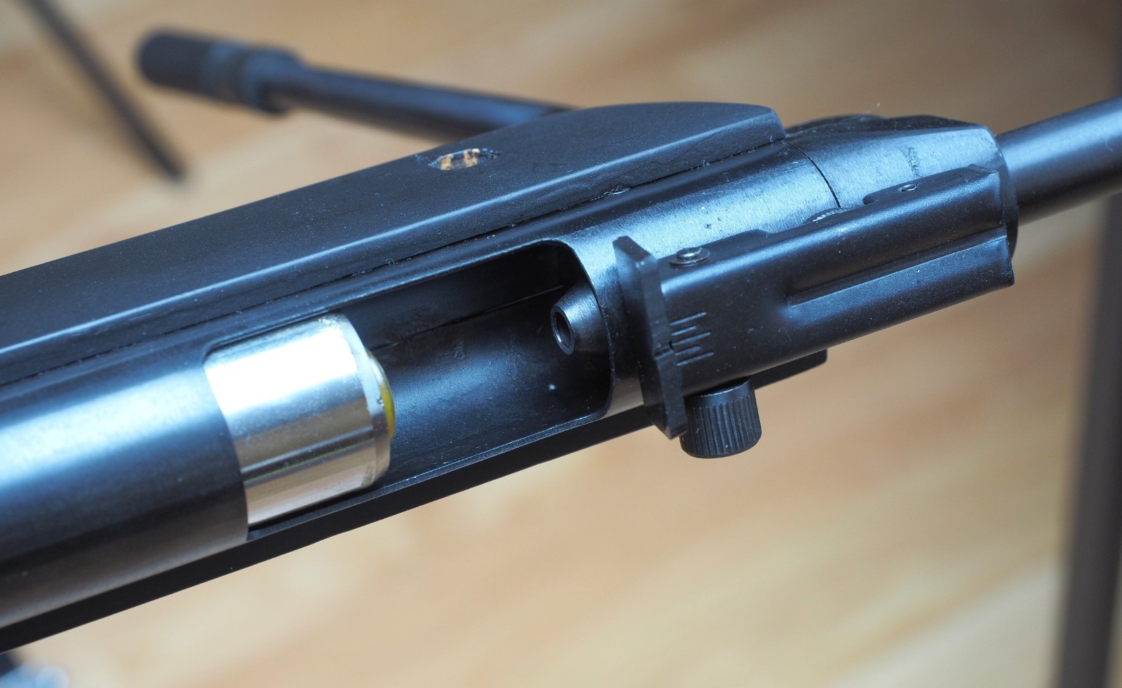 Air pellet rifle Velocity 600 FPS Underlevel .22 cal