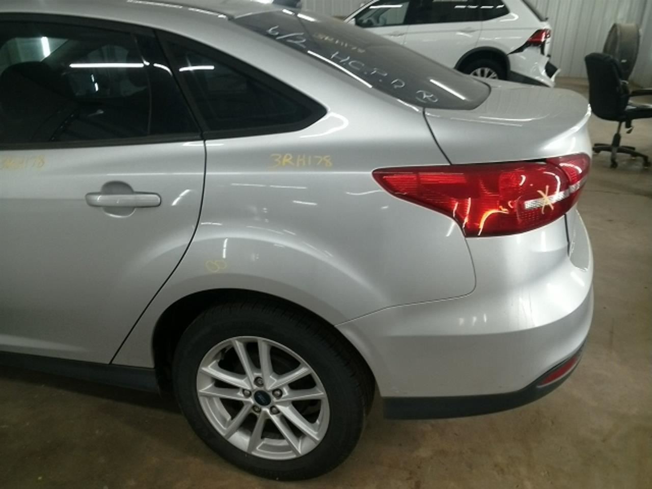 Driver Front Spindle/Knuckle ABS Electric EV Fits 12-18 FOCUS 104920762