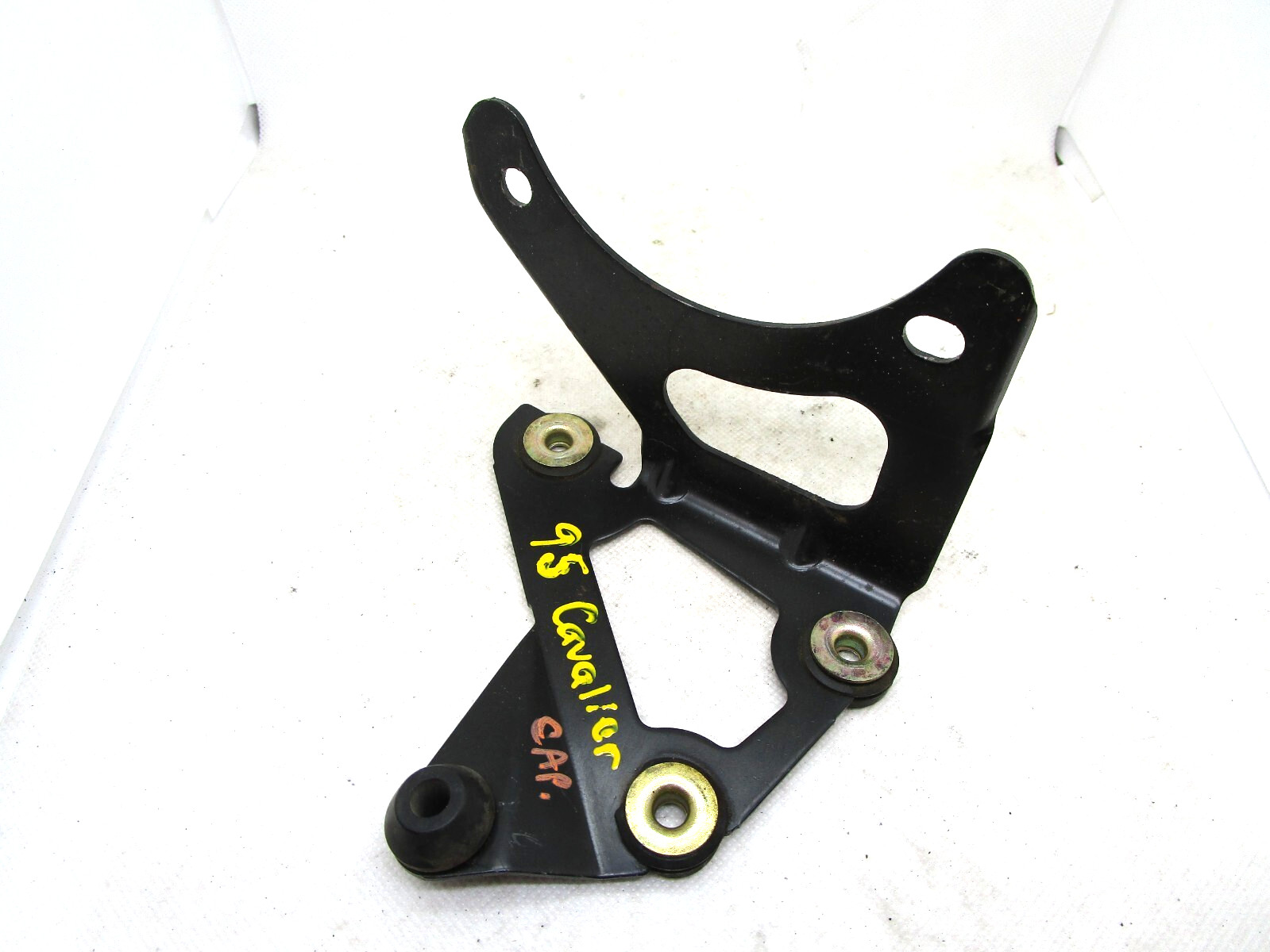 95 96 97 98 99 00 01 02 03 CHEVROLET CAVALIER CRUISE CONTROL MODULE BRACKET OEM