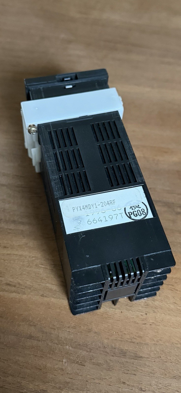 FUJI ELECTRIC FUZZY LOGIC CONTROLLER, PYX4-MDY1-204RF