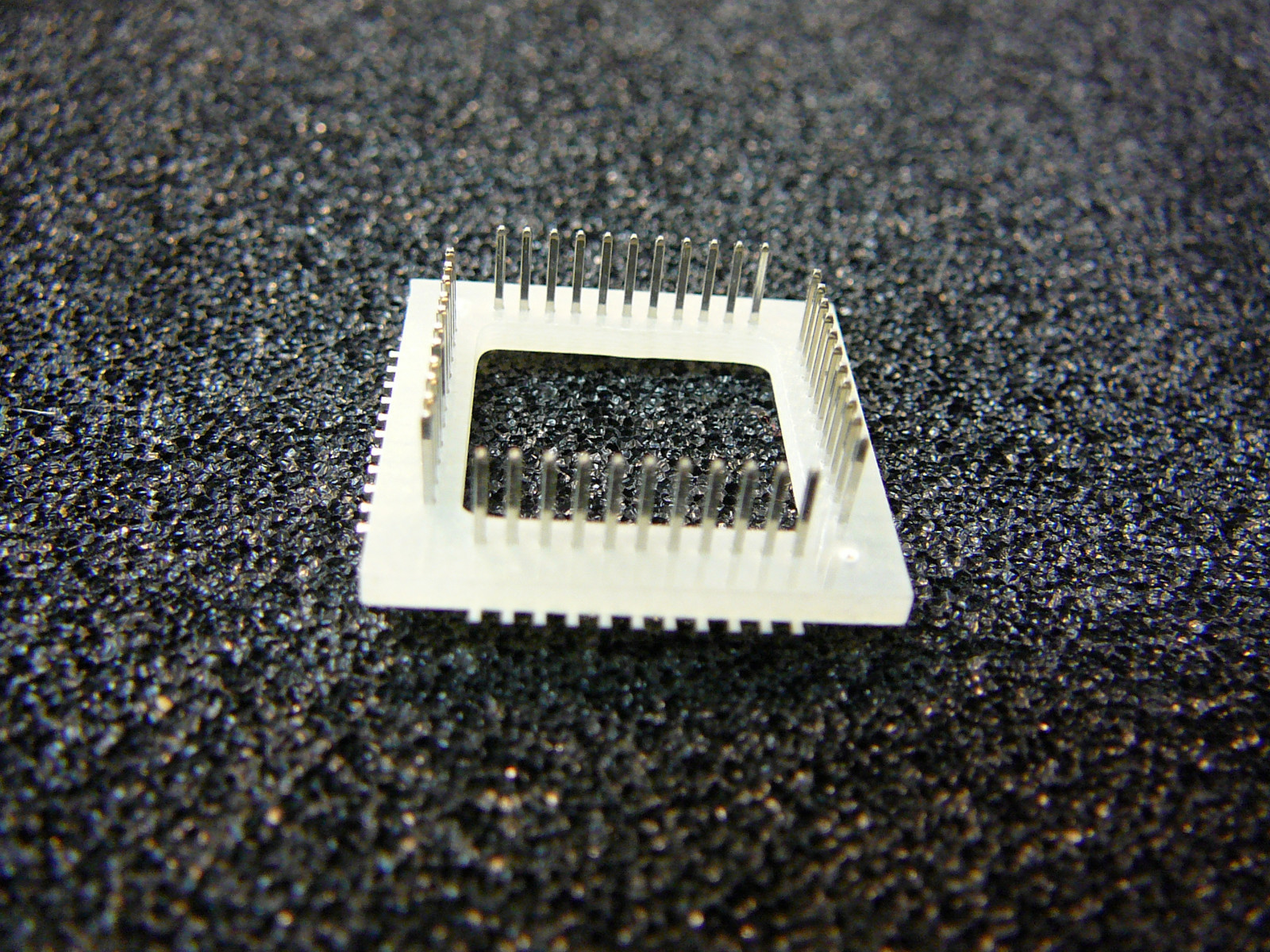 SAMTEC PLCA-044-T-S-A PLCA Series PLCC44 IC Socket SMT ***NEW***