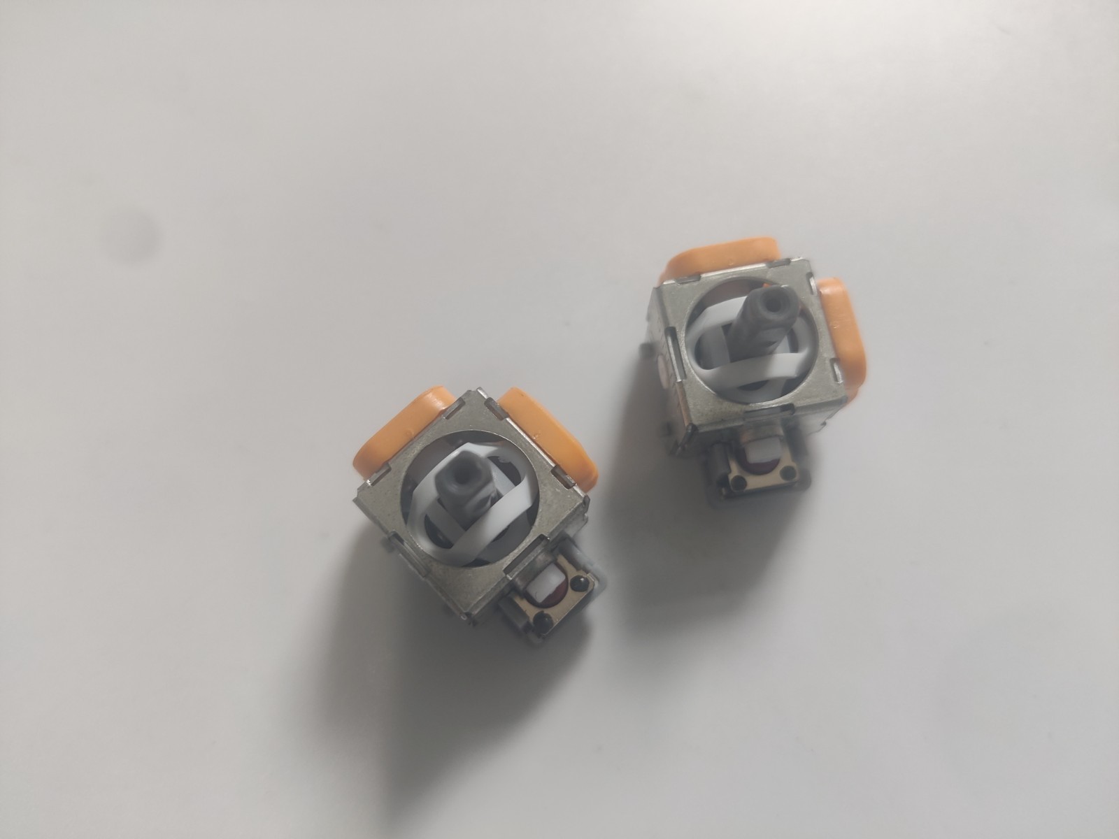 2PCS 3D Hall Effect Joystick Analog Stick Module for PS4 DualSense Controller