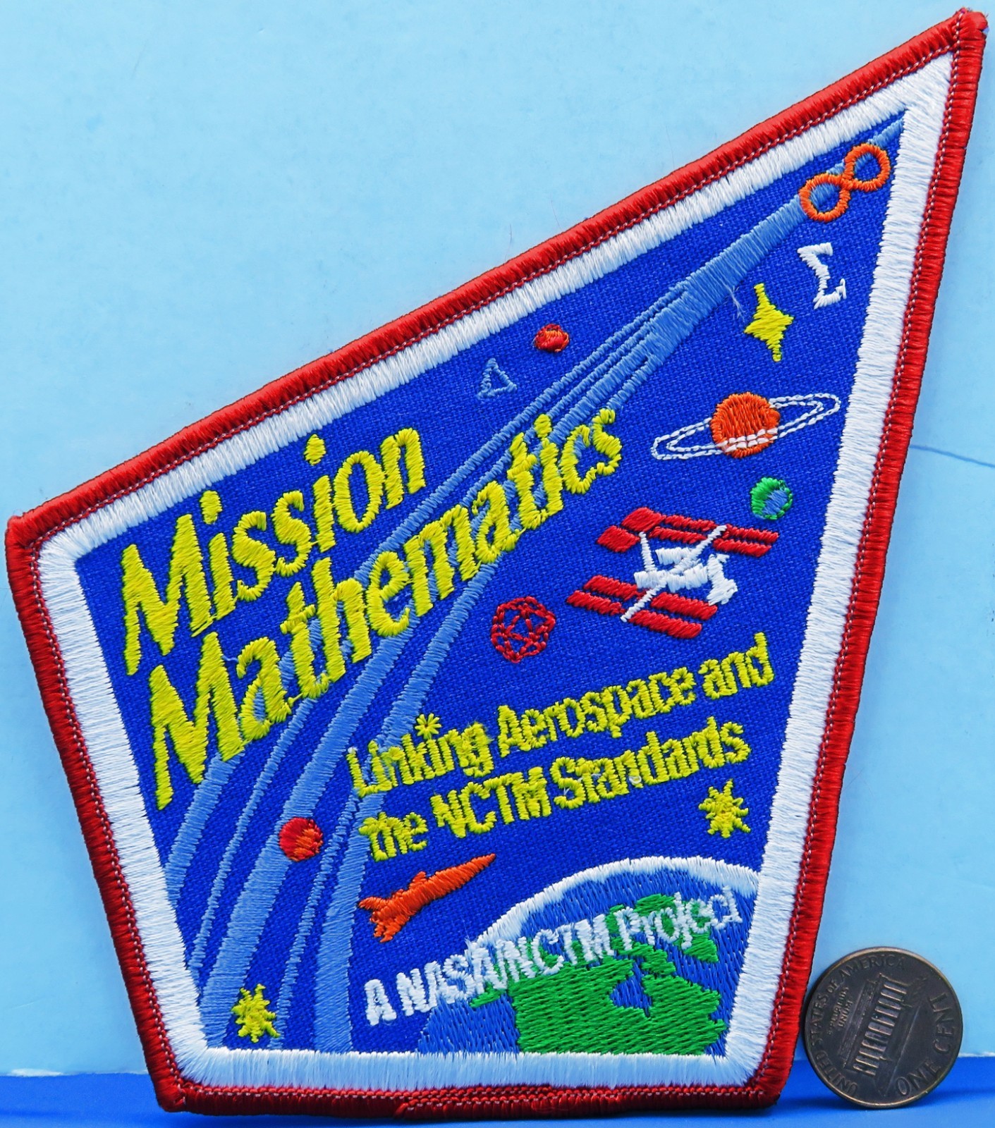 NASA PATCH vtg MISSION MATHEMATICS Linking Aerospece & NCTM Standards 6.5"