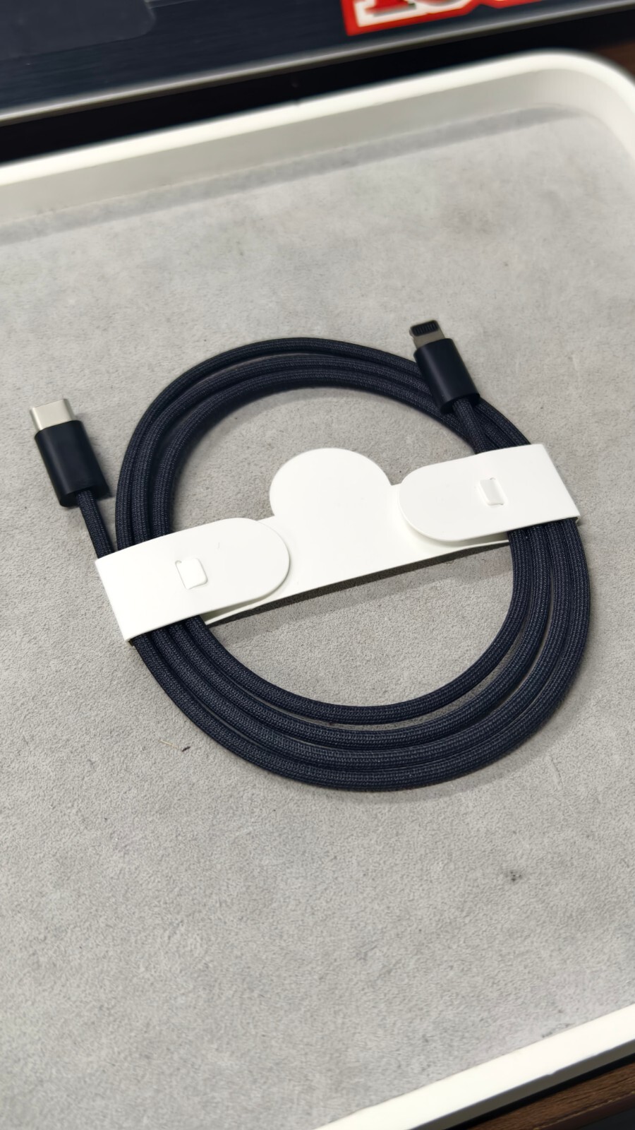Apple 1m (3ft) Lightning to USB-C Charging Cable Cord - Black extremely rare