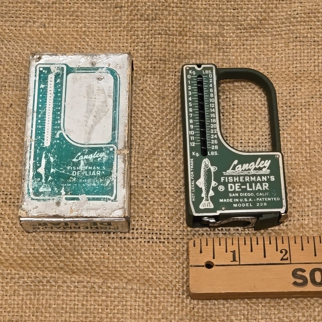 Vintage Langley DE-LIAR Green Model 228 Original Box 0-28 Lbs Tape Measure