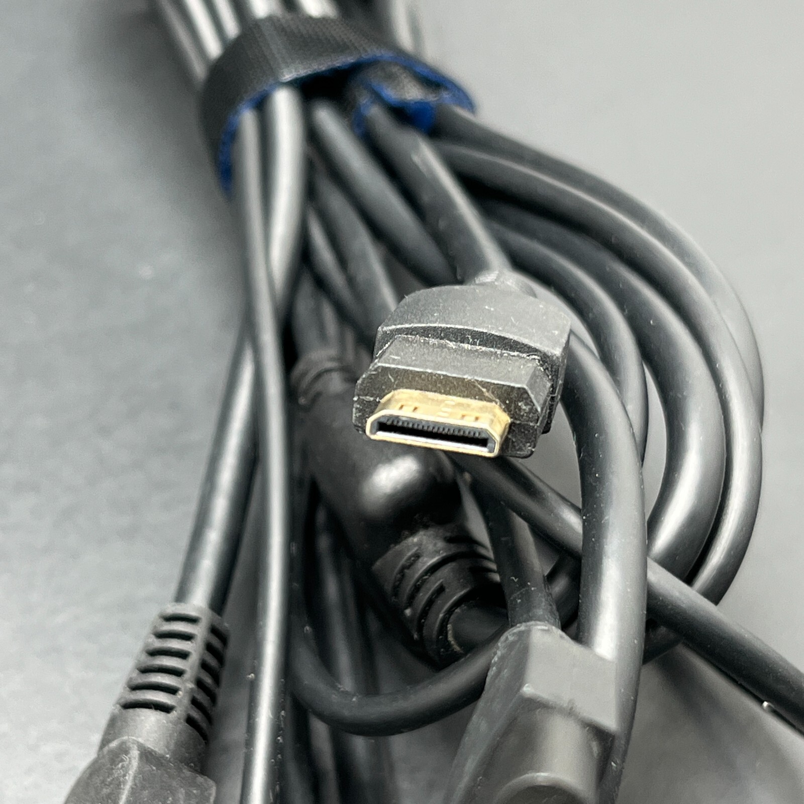 HDMI Adapter Converter Cable - UNTESTED