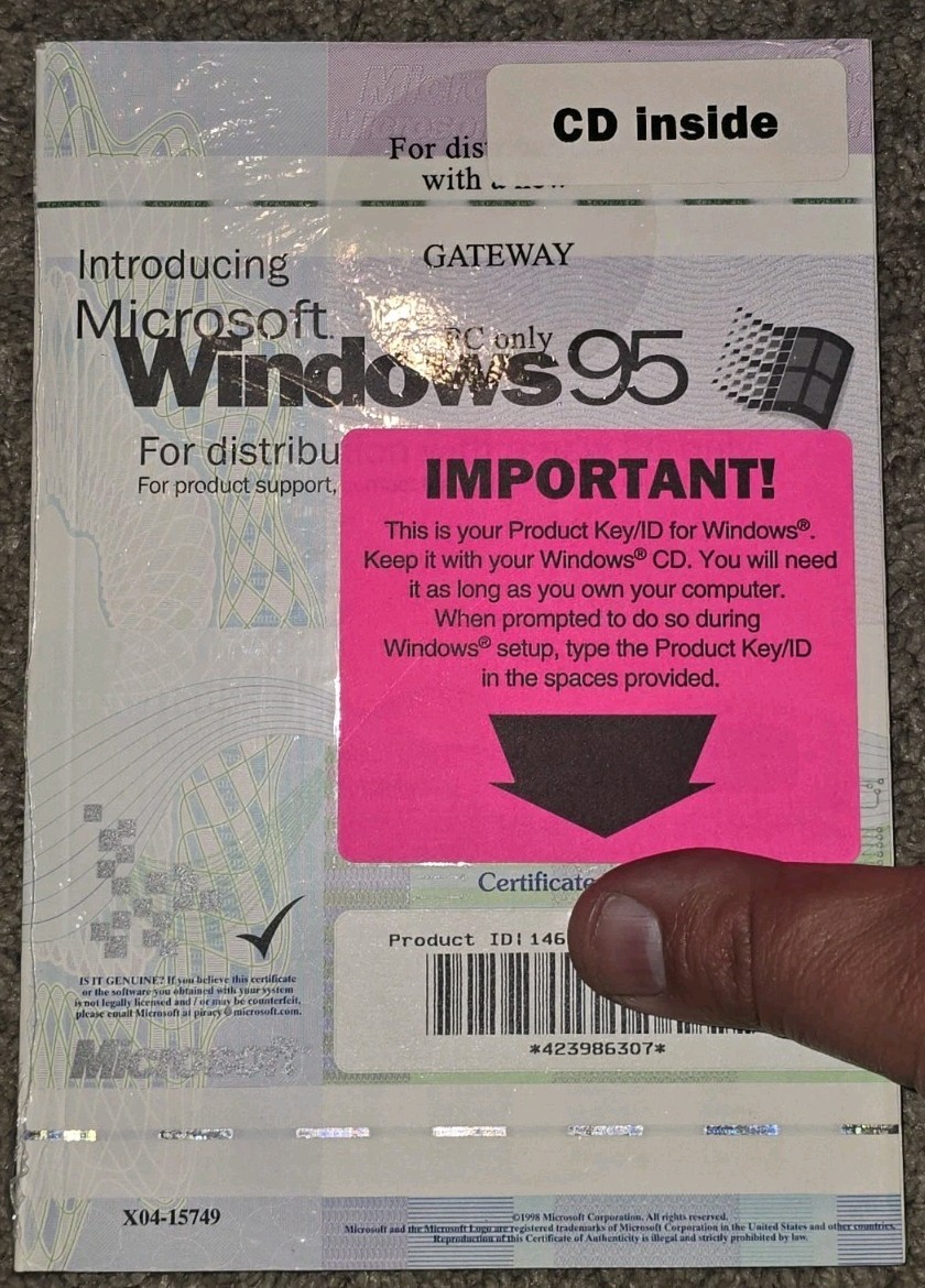 Microsoft Windows 95 With Certificate Of  Authenticity & Product ID - SEALED NEW