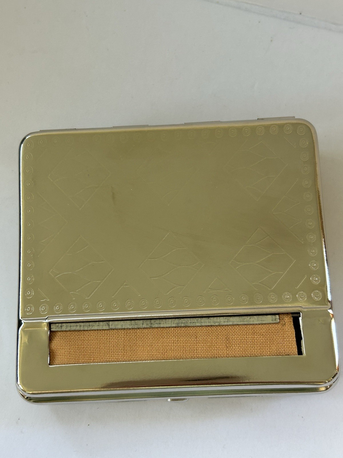 Automatic Tobacco Rolling Box Chrome Diamond Design