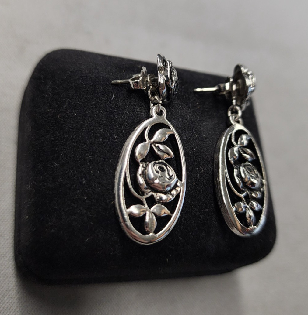 Avon Rosamonde Convertible Silvertone Earrings 35mm