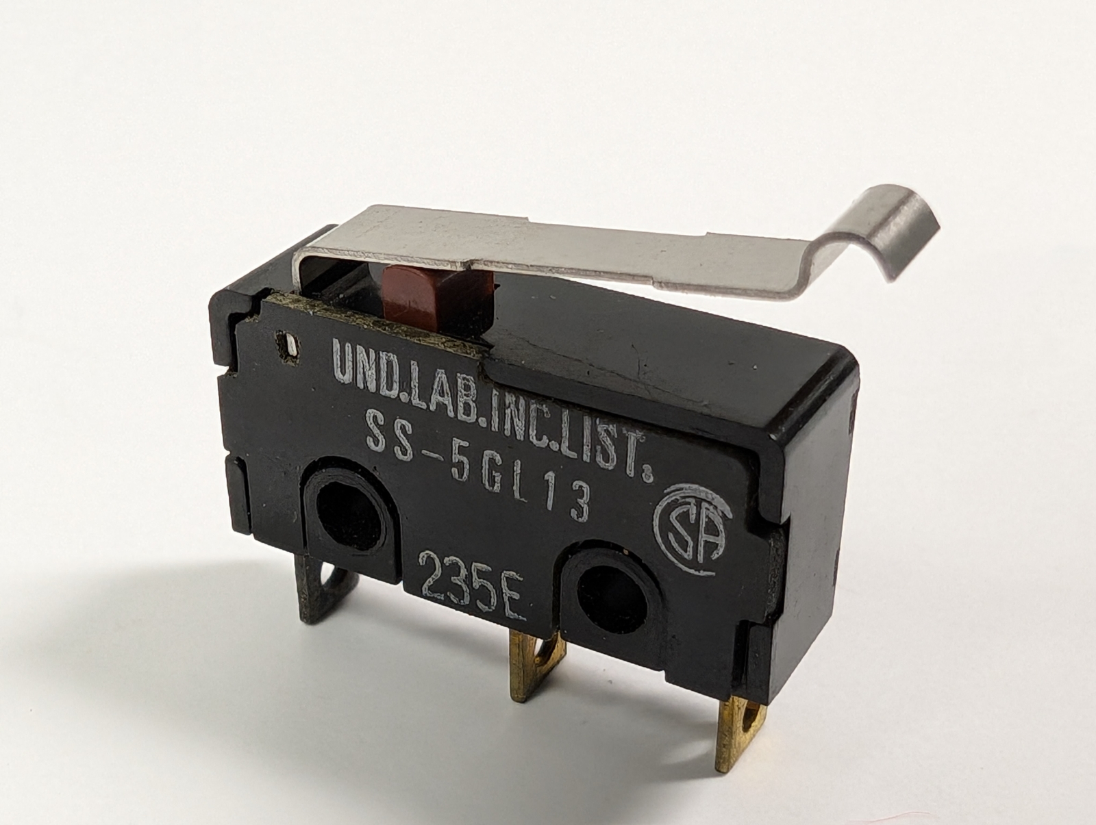 OMRON NORMALLY OPEN & NORMALLY CLOSED MICRO SWITCH (2 PACK)