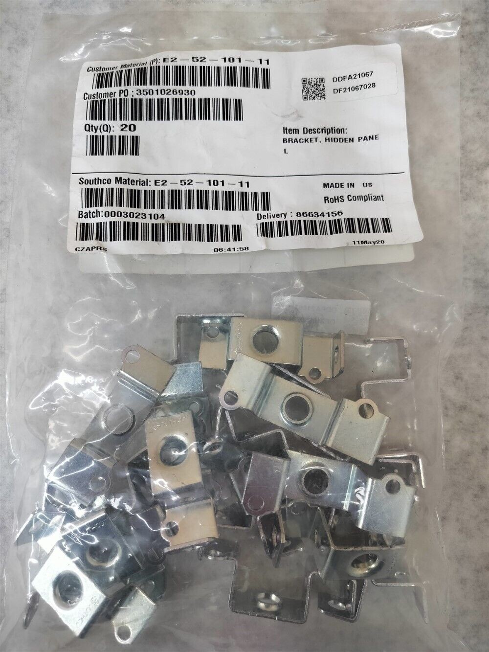 Lot of 20 Southco Hidden Panel Latch Brackets E2-52-101-11