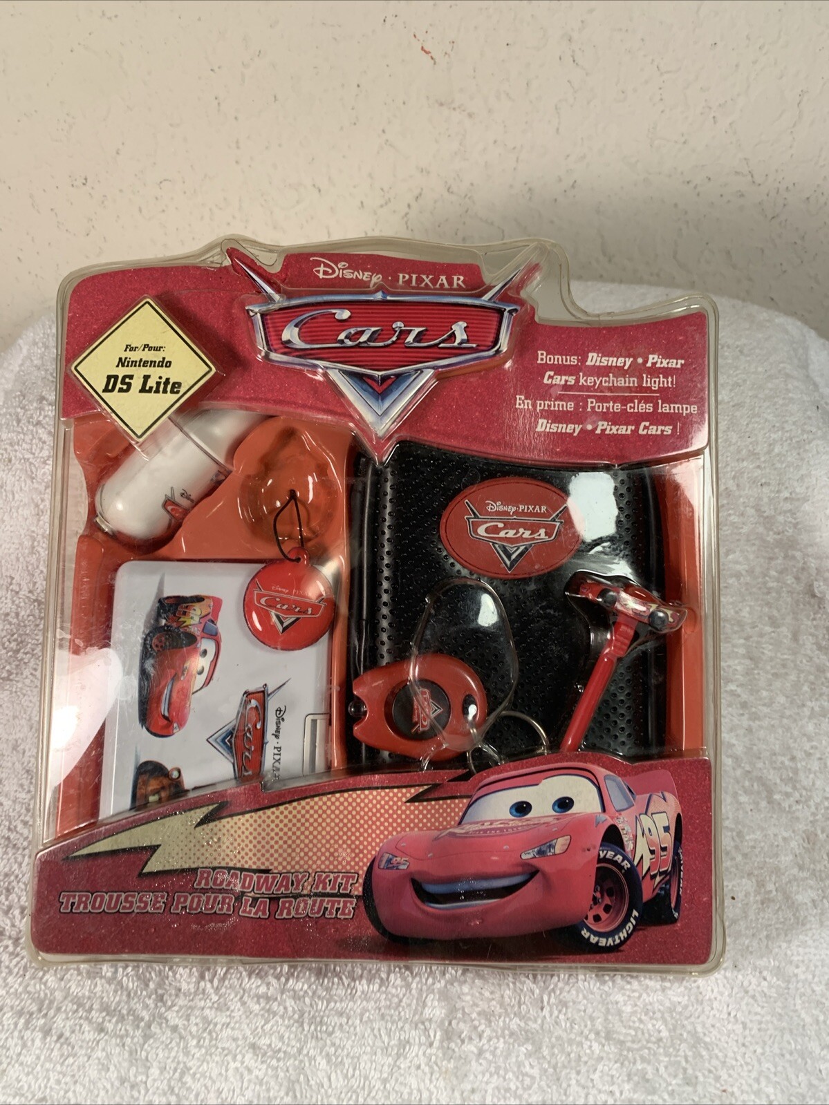 Nintendo DS Starter Kit Cars DS lite DISNEY PIXAR Rare 2007 Factory Sealed Rare