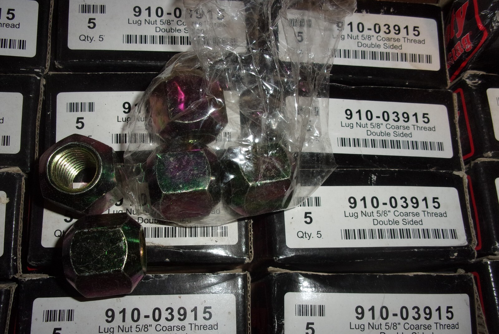 20 5/8"-11 Racing Double Taper 1" lug nuts Plated