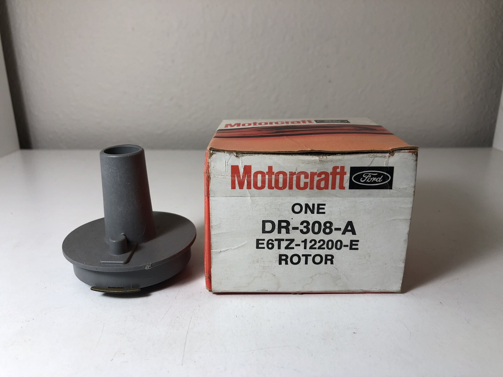 NOS OEM Ford E6TZ-12200-E Motorcraft DR-308-A V6 Ignition Distributor Rotor