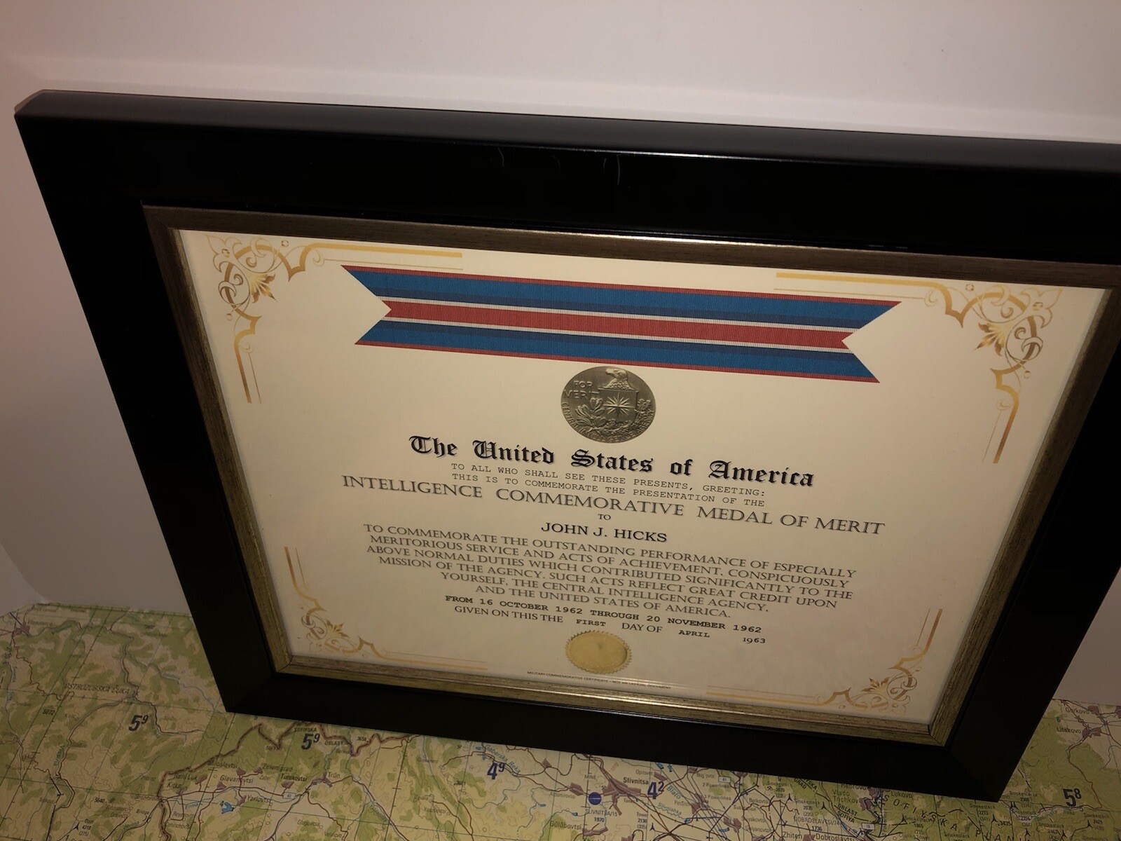 CIA - INTELLIGENCE COMMEMORATIVE MEDAL OF MERIT CERTIFICATE Type-1