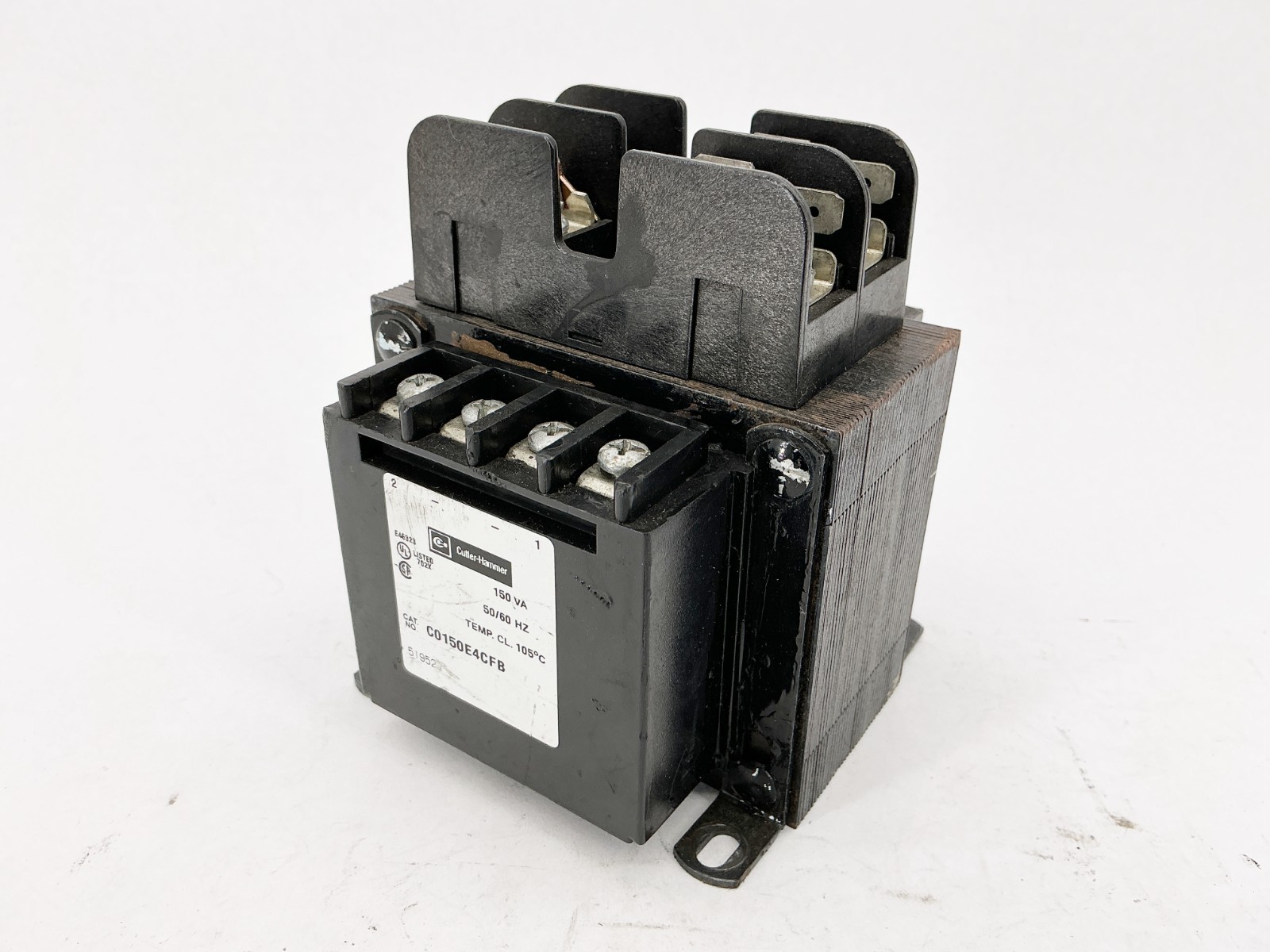 New Cutler Hammer C0150E4CFB Transformer 150VA 50/60Hz 600V 30A - No Box
