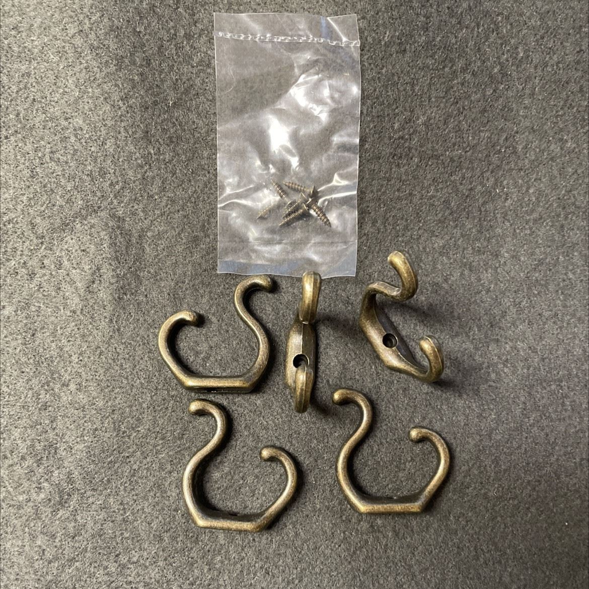 5 Pack Hooks Small 1-3/8  x 1-1/4" Antique Brass